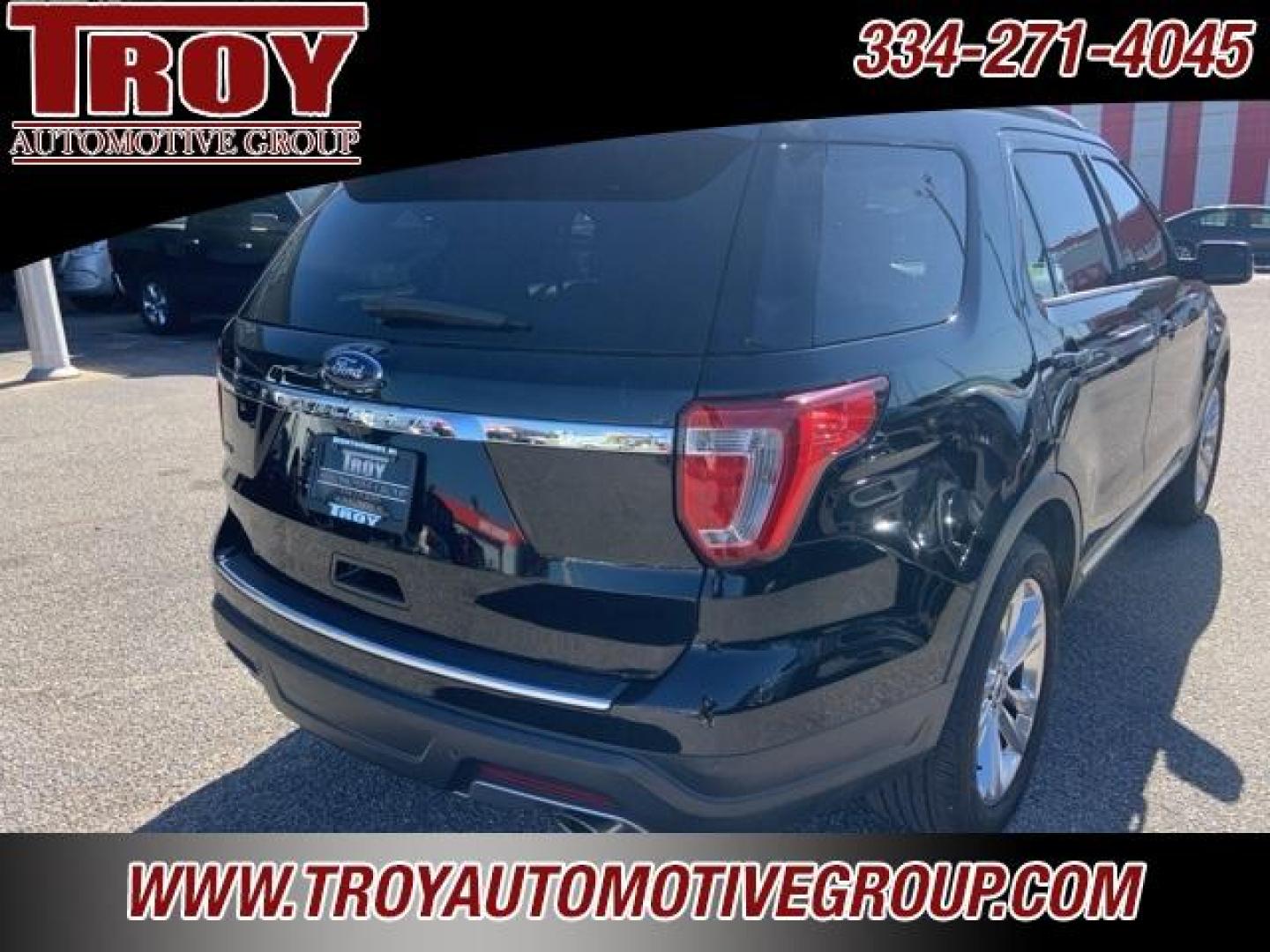 2018 Shadow Black /Medium Stone Ford Explorer XLT (1FM5K7D84JG) with an 3.5L V6 Ti-VCT engine, Automatic transmission, located at 6812 Atlanta Hwy, Montgomery, AL, 36117, (334) 271-4045, 32.382118, -86.178673 - Leather!!<br>Power Sunroof!! - Photo#8