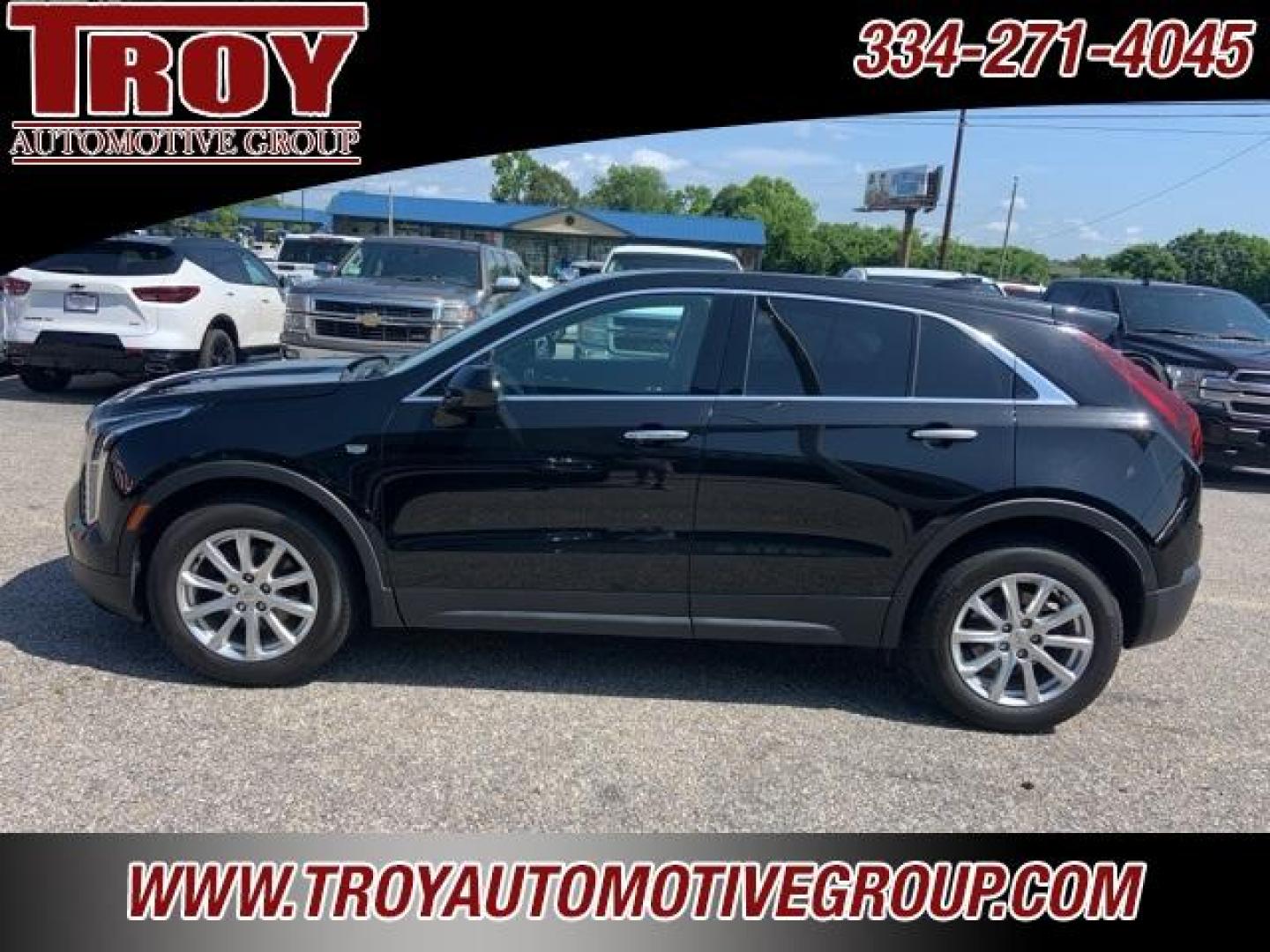 2019 Stellar Black Metallic /Light Wheat/Jet Black Cadillac XT4 Premium Luxury (1GYAZAR41KF) with an 2.0L I4 Turbocharged engine, Automatic transmission, located at 6812 Atlanta Hwy, Montgomery, AL, 36117, (334) 271-4045, 32.382118, -86.178673 - Stellar Black Metallic 2019 Cadillac XT4 Premium Luxury FWD 2.0L I4 Turbocharged 9-Speed Automatic<br><br>Financing Available---Top Value for Trades.<br><br>Odometer is 2420 miles below market average! 24/30 City/Highway MPG - Photo#1