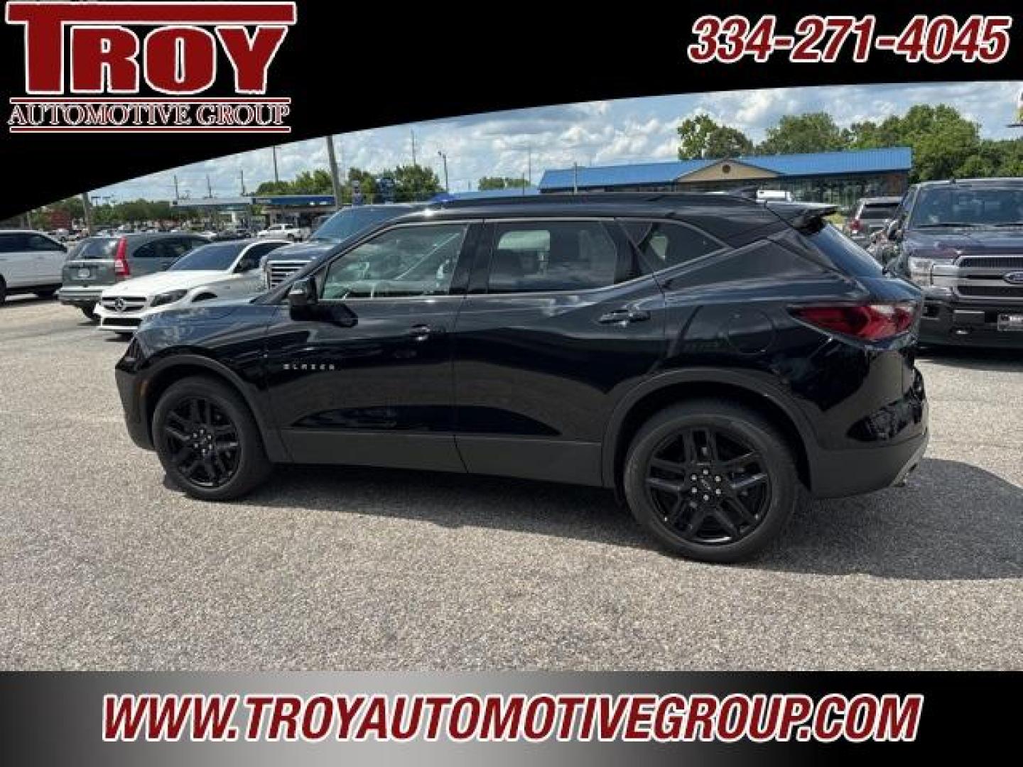 2020 Black /Jet Black Chevrolet Blazer LT (3GNKBCRS8LS) with an 3.6L V6 SIDI DOHC VVT engine, Automatic transmission, located at 6812 Atlanta Hwy, Montgomery, AL, 36117, (334) 271-4045, 32.382118, -86.178673 - Photo#15