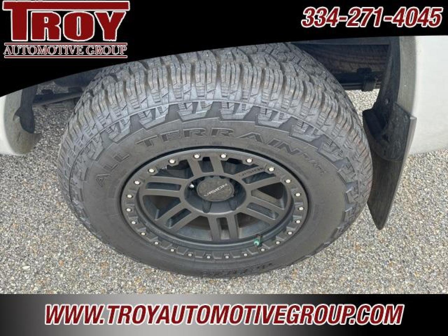 2010 Silver Streak Mica /Graphite Toyota Tacoma Base (5TEUU4ENXAZ) with an 4.0L V6 SMPI DOHC engine, Automatic transmission, located at 6812 Atlanta Hwy, Montgomery, AL, 36117, (334) 271-4045, 32.382118, -86.178673 - Photo#20