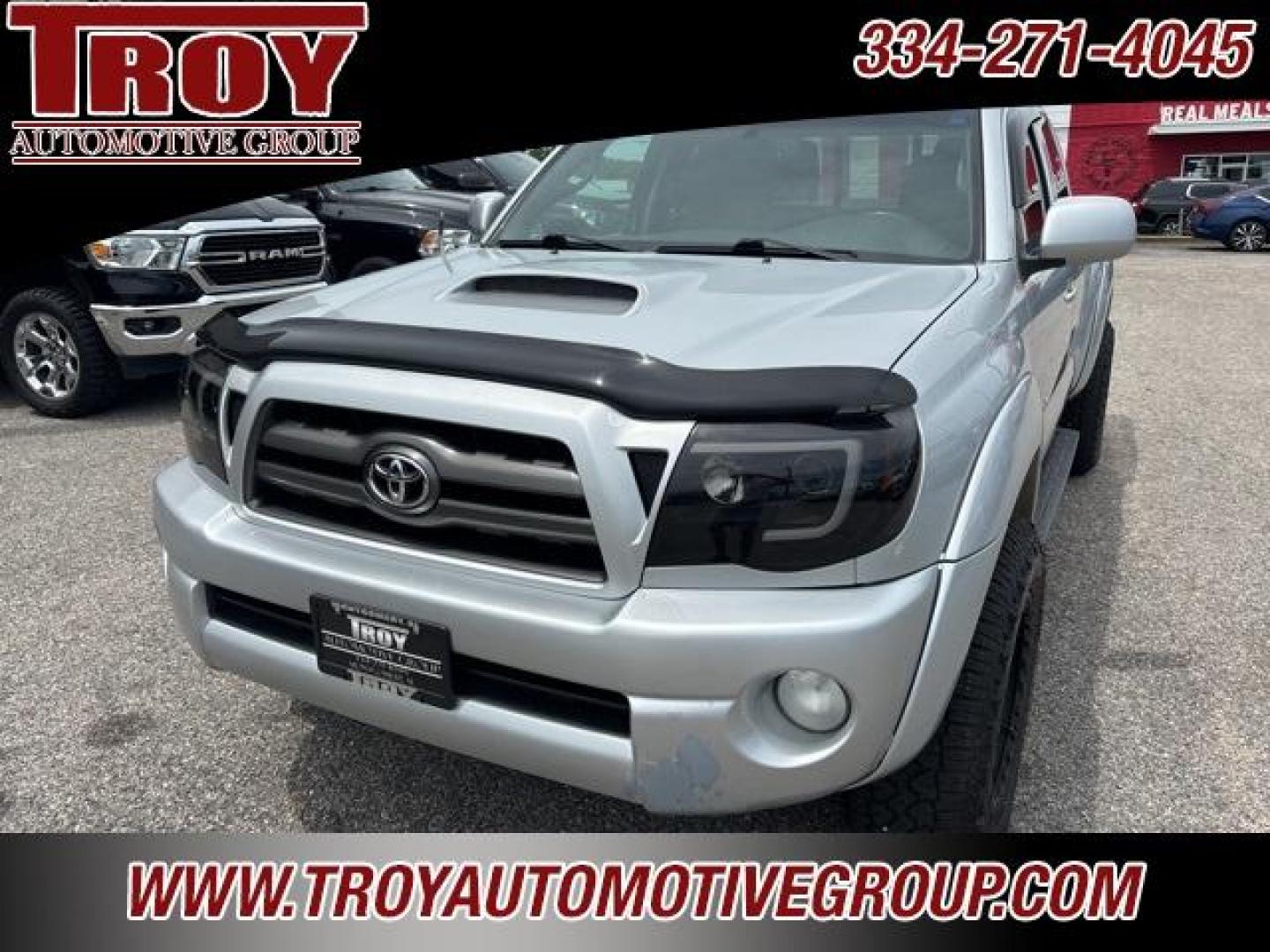 2010 Silver Streak Mica /Graphite Toyota Tacoma Base (5TEUU4ENXAZ) with an 4.0L V6 SMPI DOHC engine, Automatic transmission, located at 6812 Atlanta Hwy, Montgomery, AL, 36117, (334) 271-4045, 32.382118, -86.178673 - Photo#3