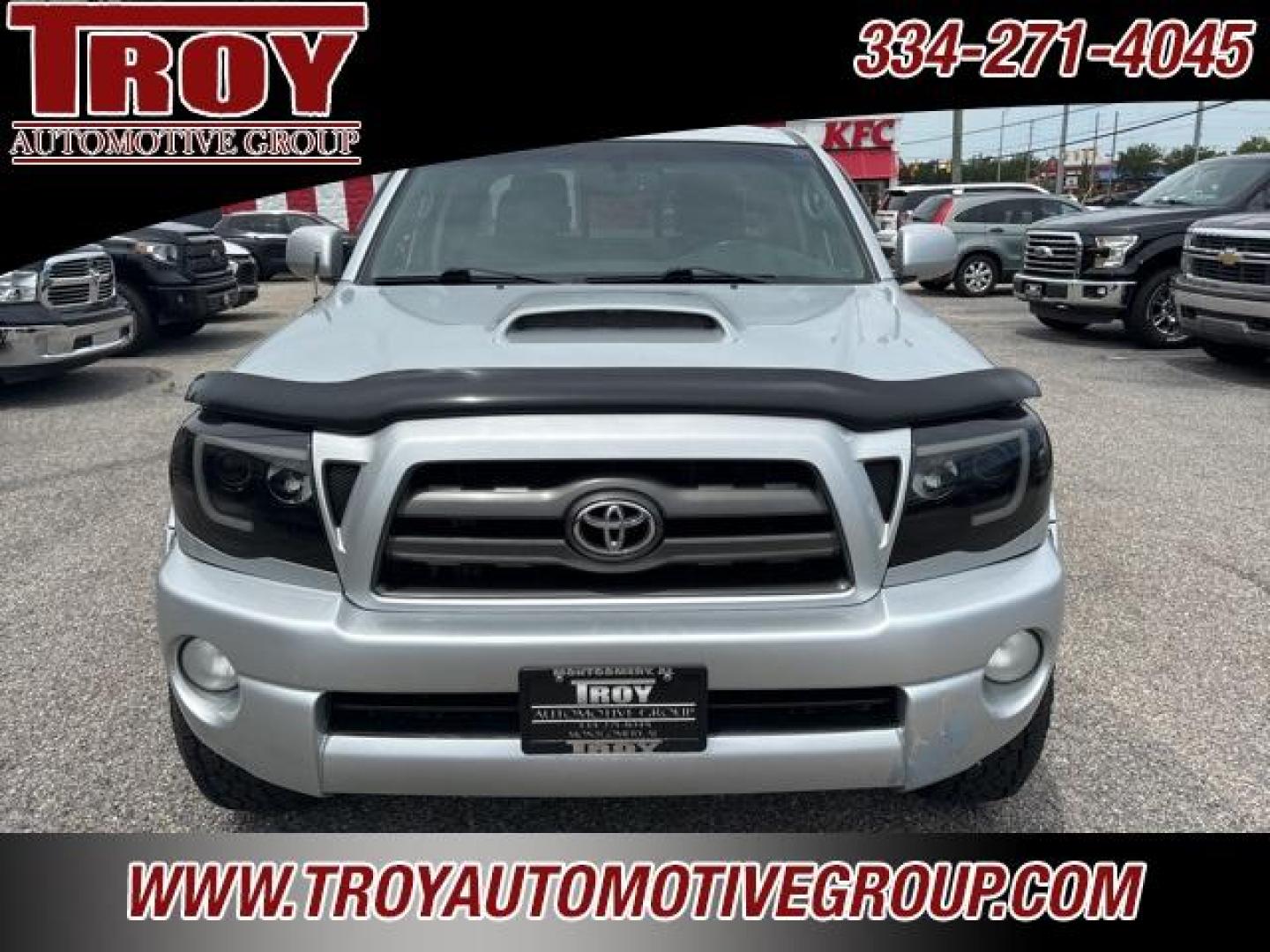 2010 Silver Streak Mica /Graphite Toyota Tacoma Base (5TEUU4ENXAZ) with an 4.0L V6 SMPI DOHC engine, Automatic transmission, located at 6812 Atlanta Hwy, Montgomery, AL, 36117, (334) 271-4045, 32.382118, -86.178673 - Photo#4