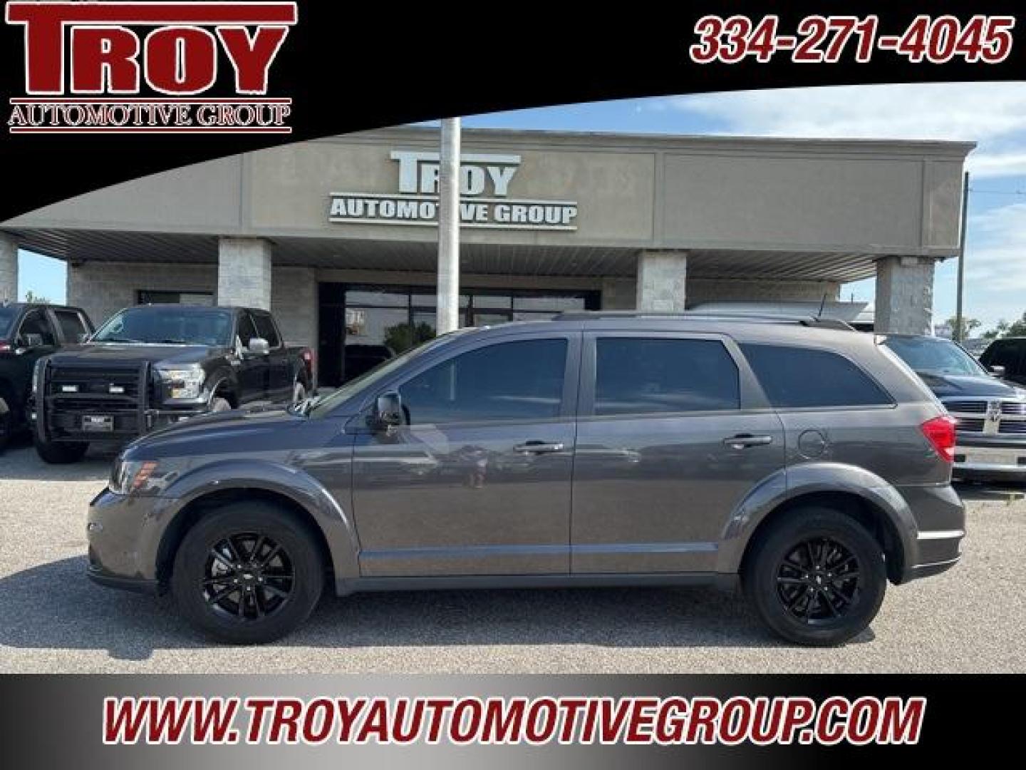 2019 Granite Crystal Metallic Clearcoat /Black Dodge Journey SE (3C4PDCBB2KT) with an 2.4L I4 DOHC 16V Dual VVT engine, Automatic transmission, located at 6812 Atlanta Hwy, Montgomery, AL, 36117, (334) 271-4045, 32.382118, -86.178673 - Photo#1