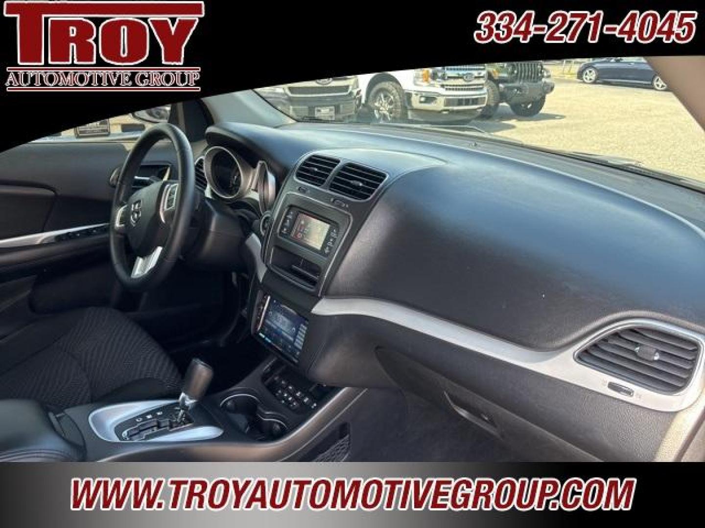 2019 Granite Crystal Metallic Clearcoat /Black Dodge Journey SE (3C4PDCBB2KT) with an 2.4L I4 DOHC 16V Dual VVT engine, Automatic transmission, located at 6812 Atlanta Hwy, Montgomery, AL, 36117, (334) 271-4045, 32.382118, -86.178673 - Photo#27