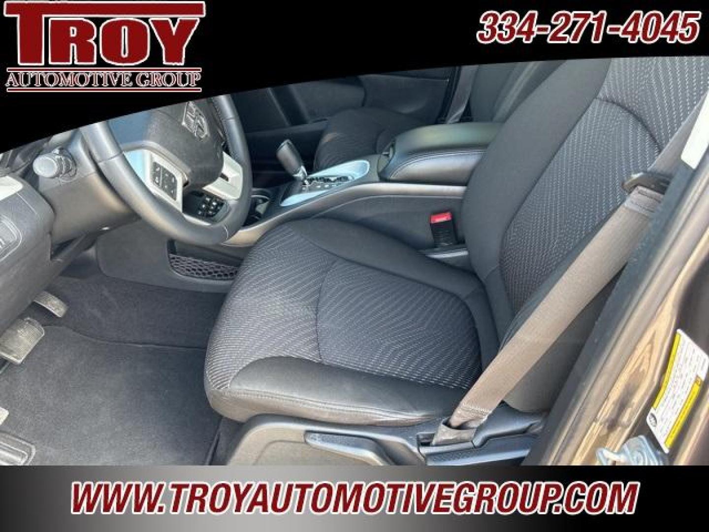 2019 Granite Crystal Metallic Clearcoat /Black Dodge Journey SE (3C4PDCBB2KT) with an 2.4L I4 DOHC 16V Dual VVT engine, Automatic transmission, located at 6812 Atlanta Hwy, Montgomery, AL, 36117, (334) 271-4045, 32.382118, -86.178673 - 3rd Seat!! - Photo#36