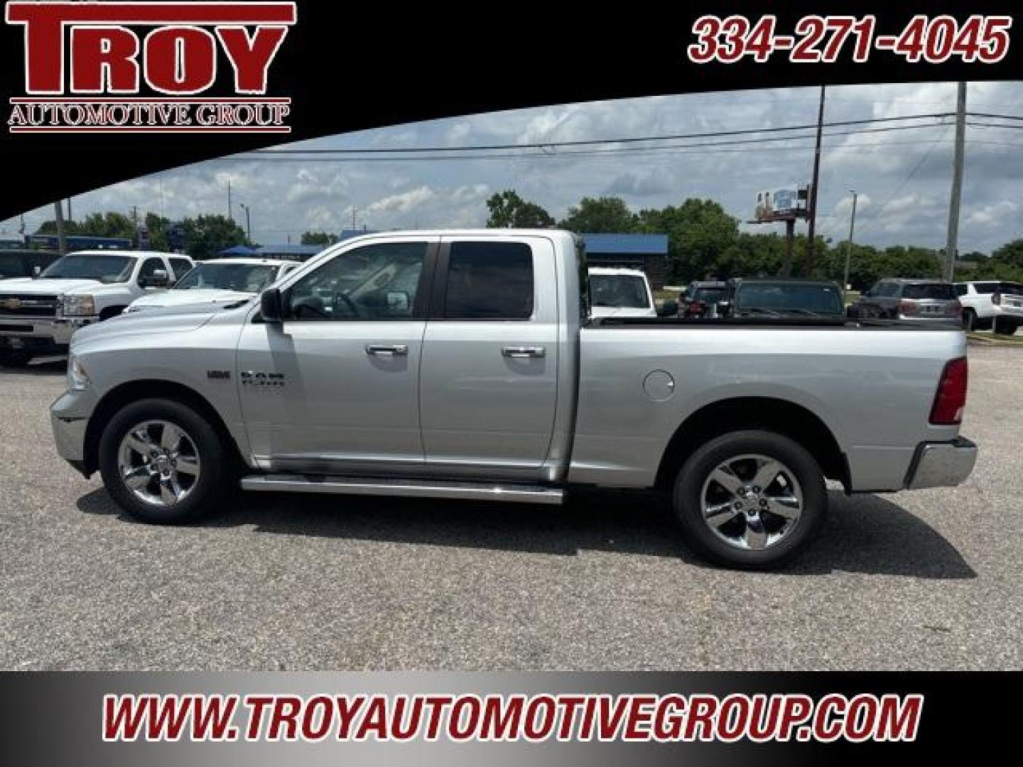 2015 Bright Silver Metallic Clearcoat /Diesel Gray/Black Ram 1500 Big Horn (1C6RR7GT1FS) with an HEMI 5.7L V8 Multi Displacement VVT engine, Automatic transmission, located at 6812 Atlanta Hwy, Montgomery, AL, 36117, (334) 271-4045, 32.382118, -86.178673 - Photo#13