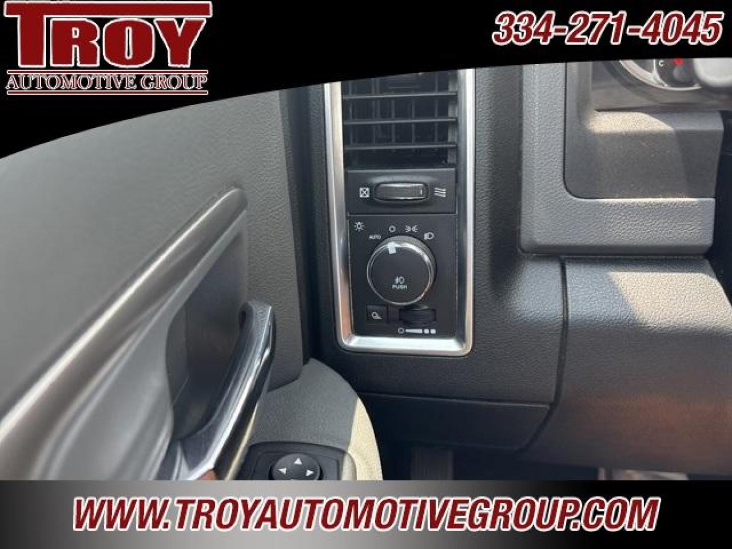 2015 Bright Silver Metallic Clearcoat /Diesel Gray/Black Ram 1500 Big Horn (1C6RR7GT1FS) with an HEMI 5.7L V8 Multi Displacement VVT engine, Automatic transmission, located at 6812 Atlanta Hwy, Montgomery, AL, 36117, (334) 271-4045, 32.382118, -86.178673 - Photo#51