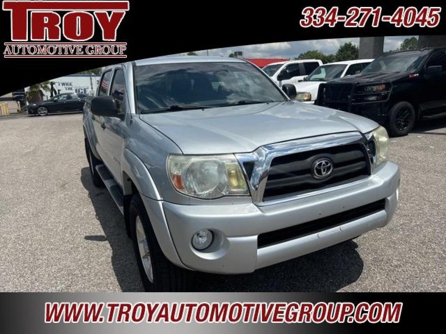 2008 Silver Streak Mica /Graphite Toyota Tacoma PreRunner (3TMJU62N78M) with an 4.0L V6 SMPI DOHC engine, Automatic transmission, located at 6812 Atlanta Hwy, Montgomery, AL, 36117, (334) 271-4045, 32.382118, -86.178673 - Silver Streak Mica 2008 Toyota Tacoma PreRunner RWD 4.0L V6 SMPI DOHC 5-Speed Automatic with Overdrive<br><br>Financing Available---Top Value for Trades.<br><br>Odometer is 97708 miles below market average!<br><br><br>Awards:<br> * 2008 KBB.com Brand Image Awards<br><br>Reviews:<br> * If youre loo - Photo#5