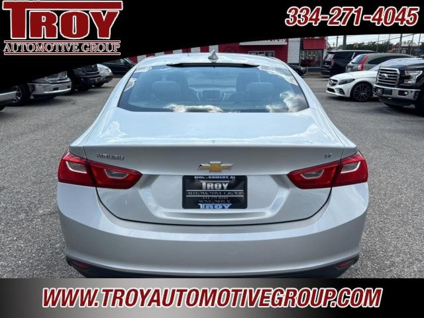 2017 Silver Ice Metallic /Dark Atmosphere/Medium Ash Gray Chevrolet Malibu LT (1G1ZE5ST2HF) with an 1.5L DOHC engine, Automatic transmission, located at 6812 Atlanta Hwy, Montgomery, AL, 36117, (334) 271-4045, 32.382118, -86.178673 - 1-Owner!!<br> - Photo#10