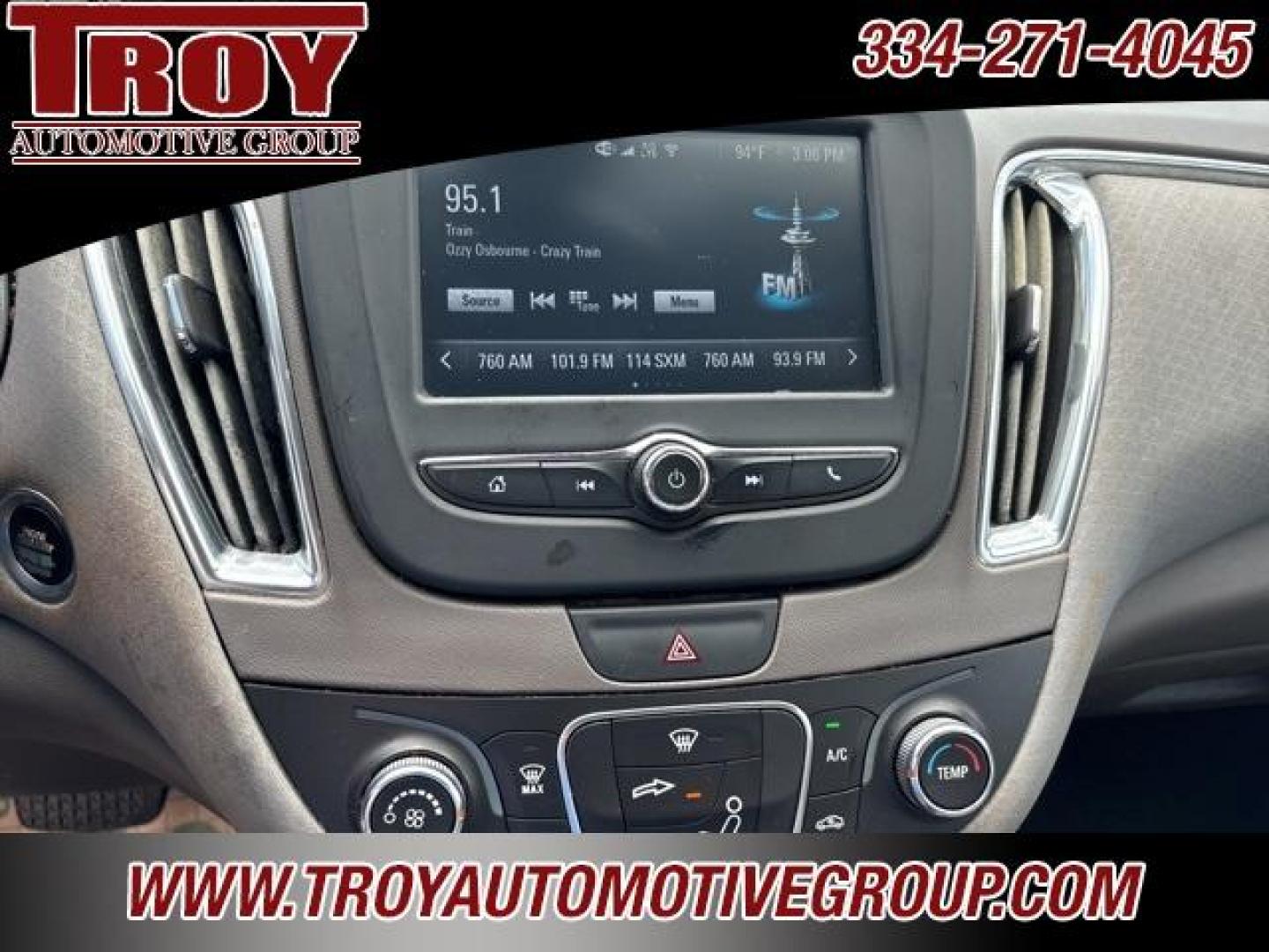 2017 Silver Ice Metallic /Dark Atmosphere/Medium Ash Gray Chevrolet Malibu LT (1G1ZE5ST2HF) with an 1.5L DOHC engine, Automatic transmission, located at 6812 Atlanta Hwy, Montgomery, AL, 36117, (334) 271-4045, 32.382118, -86.178673 - Photo#29