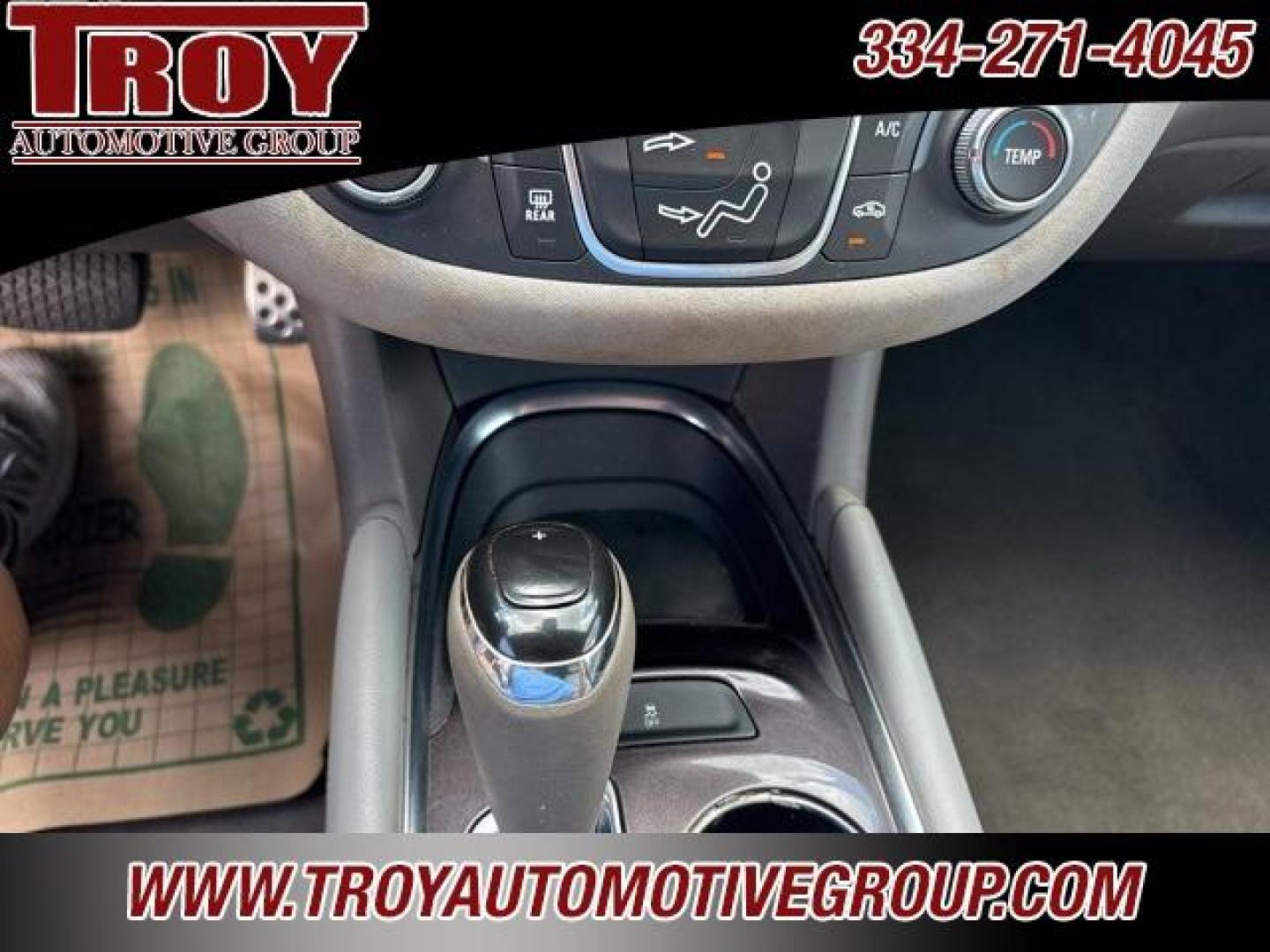 2017 Silver Ice Metallic /Dark Atmosphere/Medium Ash Gray Chevrolet Malibu LT (1G1ZE5ST2HF) with an 1.5L DOHC engine, Automatic transmission, located at 6812 Atlanta Hwy, Montgomery, AL, 36117, (334) 271-4045, 32.382118, -86.178673 - Photo#31