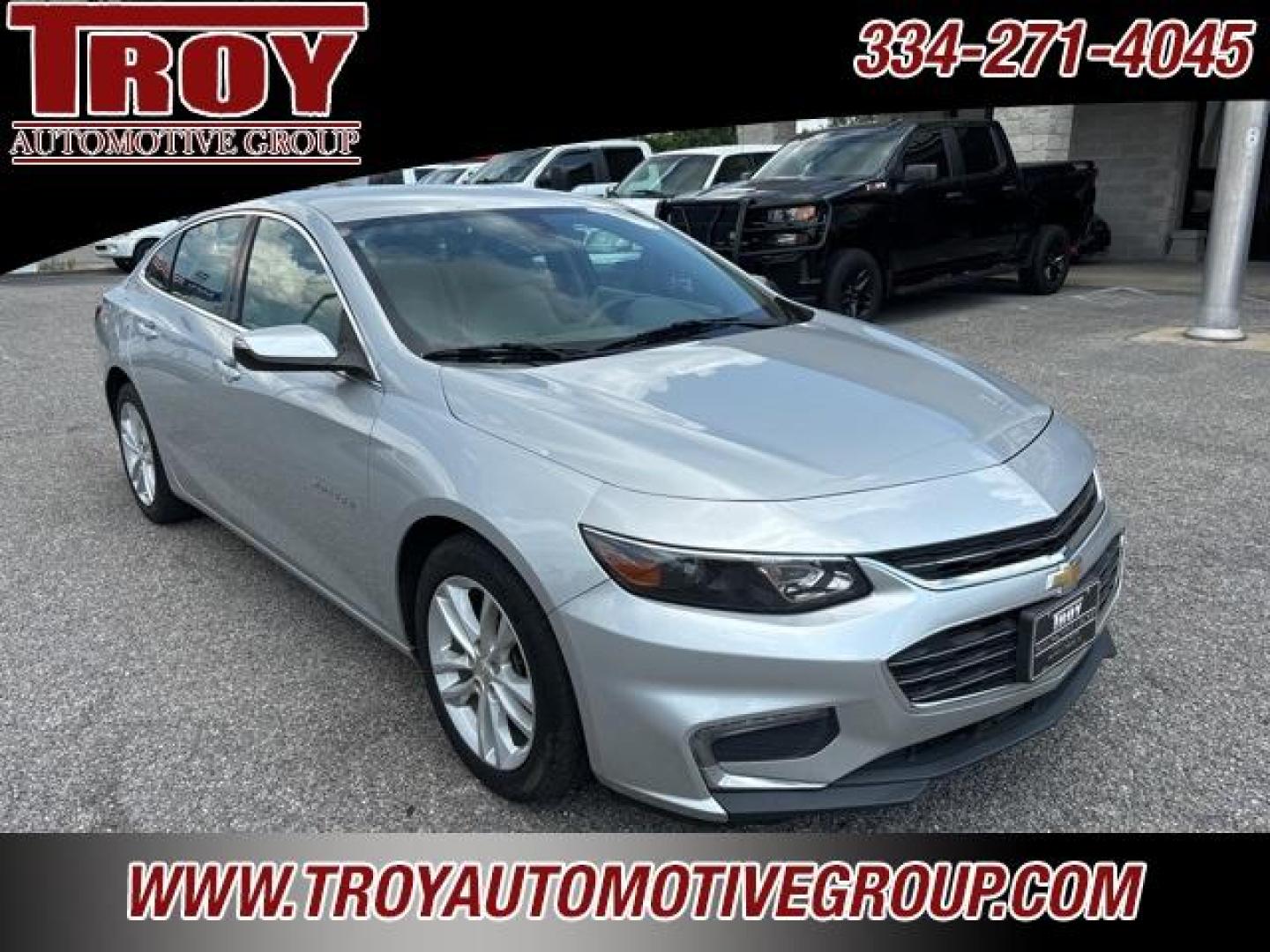 2017 Silver Ice Metallic /Dark Atmosphere/Medium Ash Gray Chevrolet Malibu LT (1G1ZE5ST2HF) with an 1.5L DOHC engine, Automatic transmission, located at 6812 Atlanta Hwy, Montgomery, AL, 36117, (334) 271-4045, 32.382118, -86.178673 - Photo#5