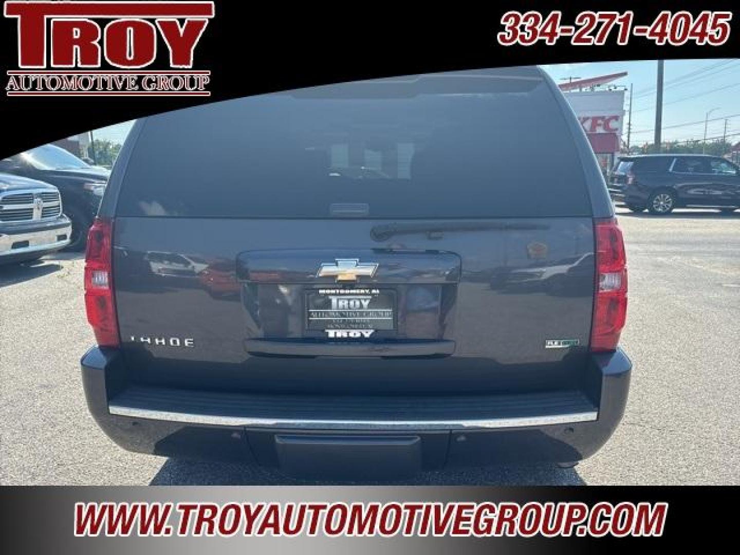 2011 Taupe Gray Metallic /Light Titanium/Dark Titanium Chevrolet Tahoe LTZ (1GNSCCE01BR) with an Vortec 5.3L V8 SFI Flex Fuel Iron Block engine, Automatic transmission, located at 6812 Atlanta Hwy, Montgomery, AL, 36117, (334) 271-4045, 32.382118, -86.178673 - Power Sunroof!!<br>TV/DVD!!<br>Rear Bucket Seats!!<br>Navigation!!<br>Tow Package!! - Photo#12