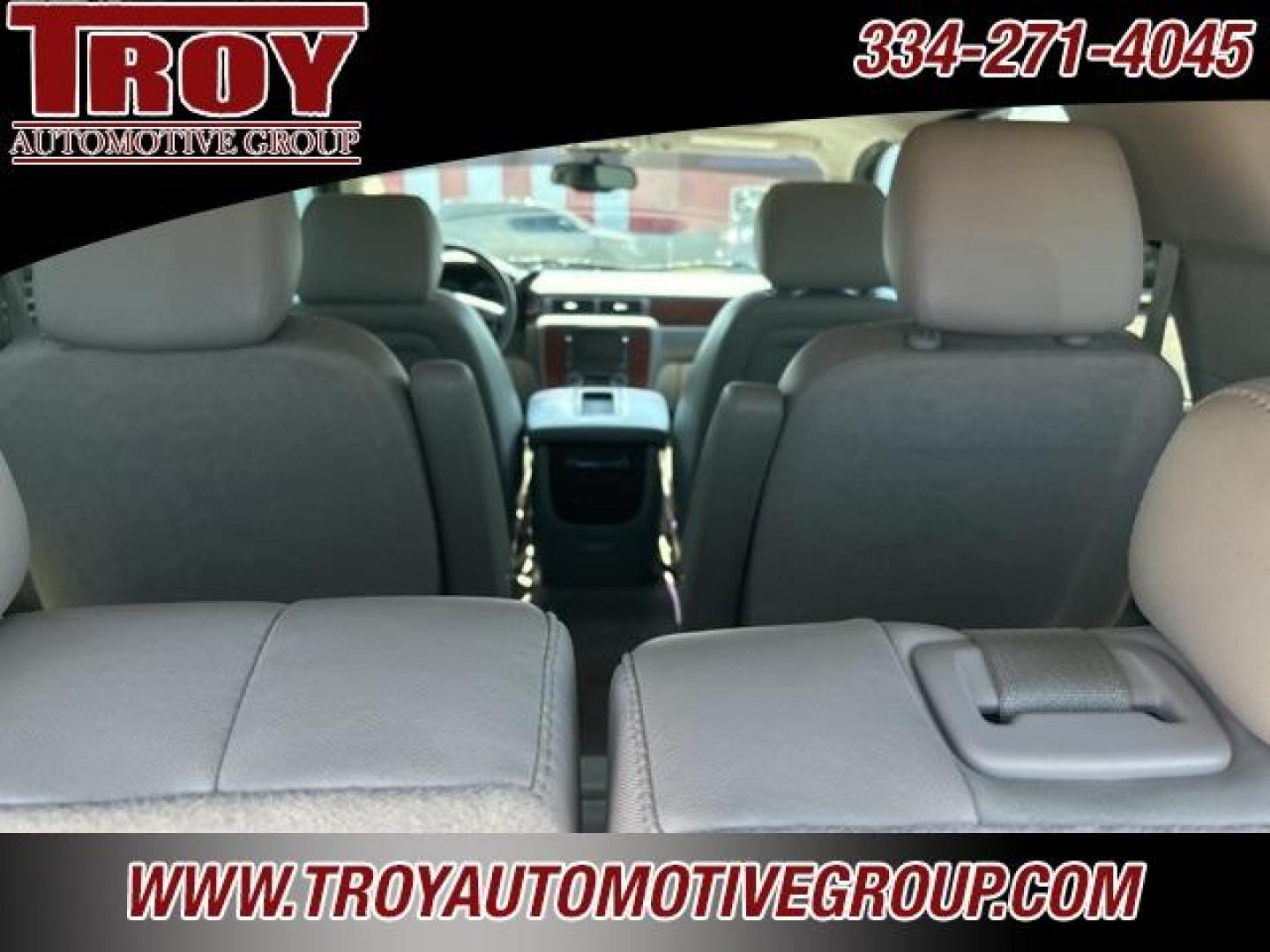 2011 Taupe Gray Metallic /Light Titanium/Dark Titanium Chevrolet Tahoe LTZ (1GNSCCE01BR) with an Vortec 5.3L V8 SFI Flex Fuel Iron Block engine, Automatic transmission, located at 6812 Atlanta Hwy, Montgomery, AL, 36117, (334) 271-4045, 32.382118, -86.178673 - Power Sunroof!!<br>TV/DVD!!<br>Rear Bucket Seats!!<br>Navigation!!<br>Tow Package!! - Photo#28