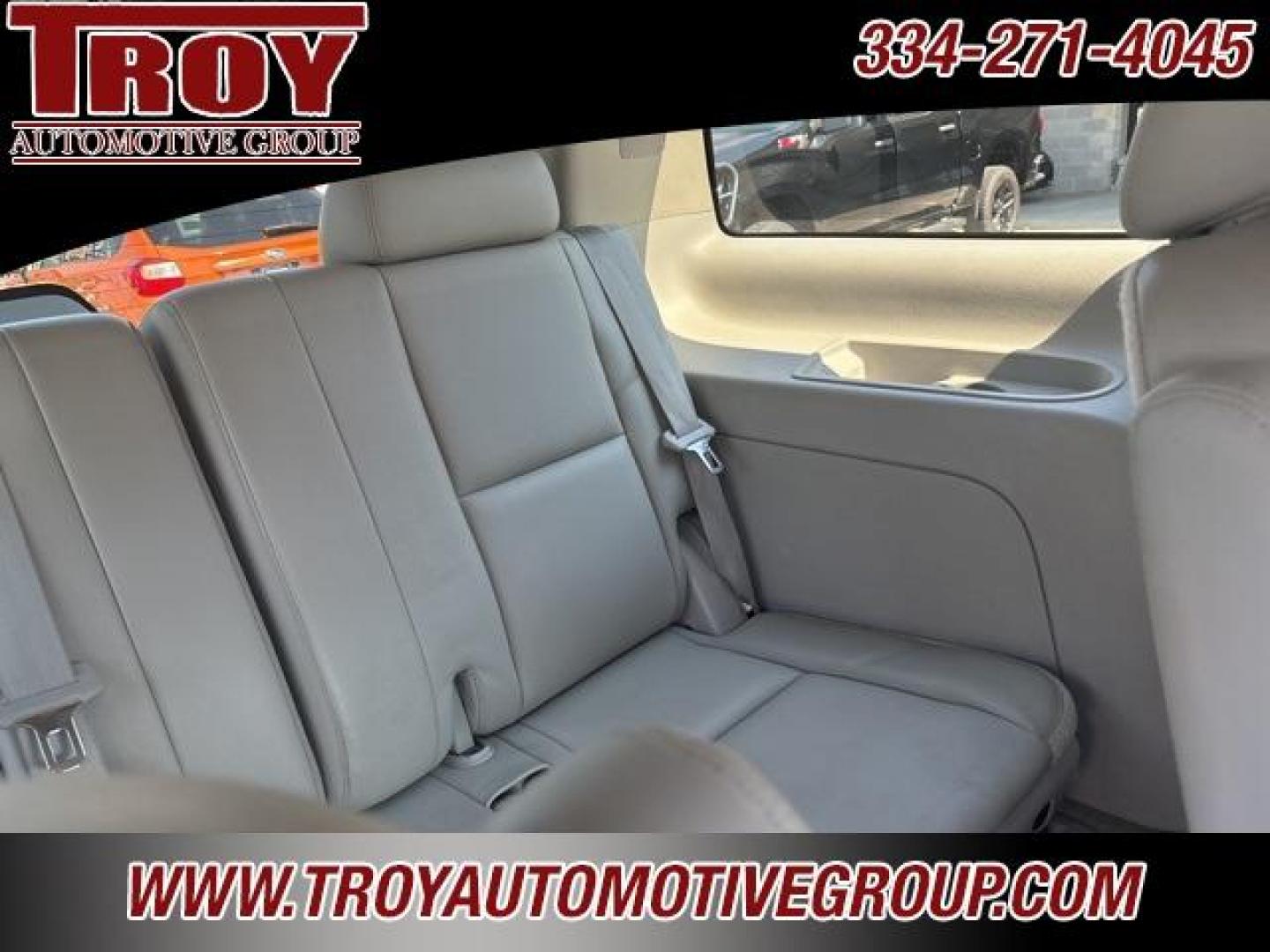 2011 Taupe Gray Metallic /Light Titanium/Dark Titanium Chevrolet Tahoe LTZ (1GNSCCE01BR) with an Vortec 5.3L V8 SFI Flex Fuel Iron Block engine, Automatic transmission, located at 6812 Atlanta Hwy, Montgomery, AL, 36117, (334) 271-4045, 32.382118, -86.178673 - Power Sunroof!!<br>TV/DVD!!<br>Rear Bucket Seats!!<br>Navigation!!<br>Tow Package!! - Photo#37