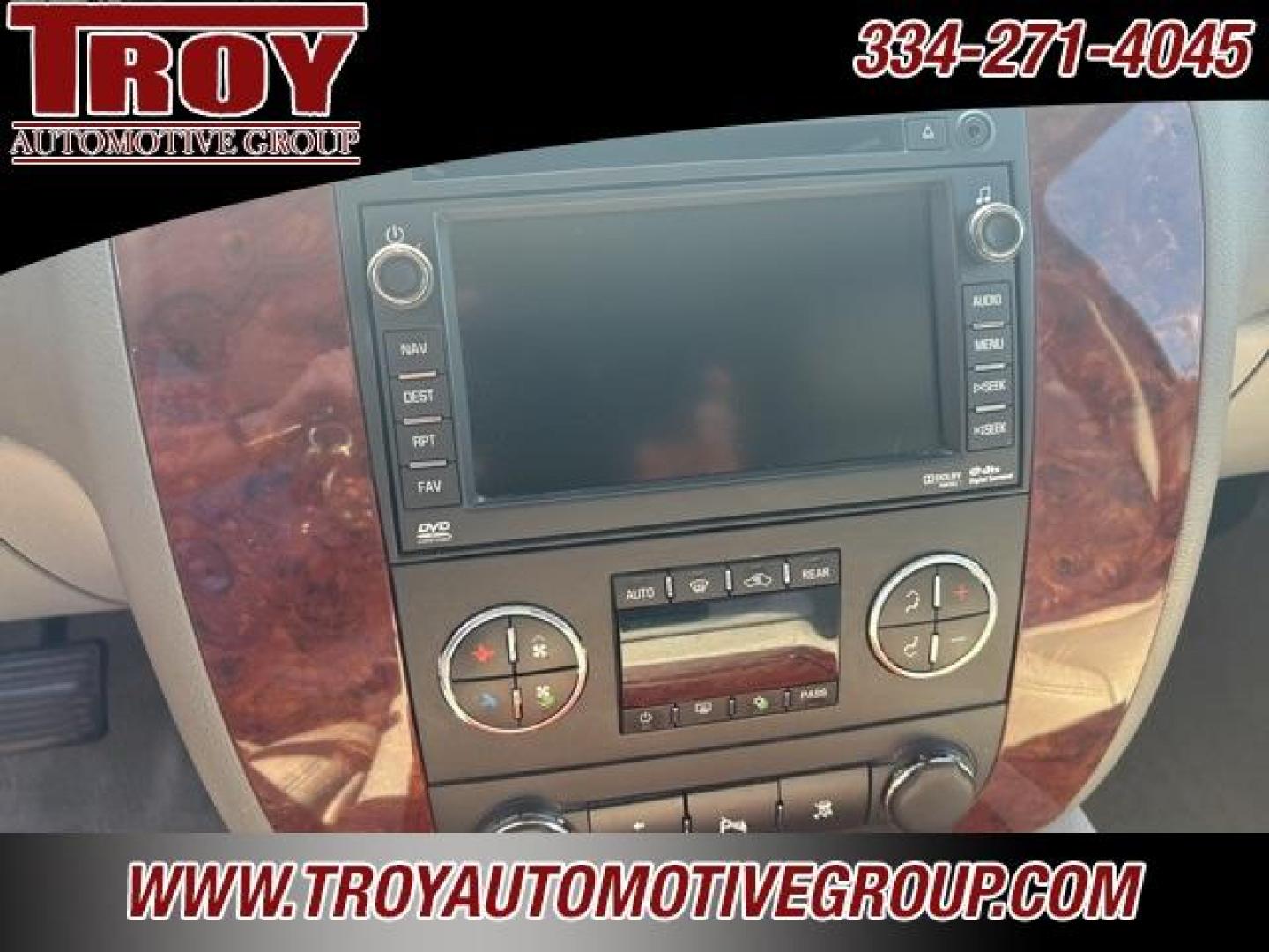 2011 Taupe Gray Metallic /Light Titanium/Dark Titanium Chevrolet Tahoe LTZ (1GNSCCE01BR) with an Vortec 5.3L V8 SFI Flex Fuel Iron Block engine, Automatic transmission, located at 6812 Atlanta Hwy, Montgomery, AL, 36117, (334) 271-4045, 32.382118, -86.178673 - Power Sunroof!!<br>TV/DVD!!<br>Rear Bucket Seats!!<br>Navigation!!<br>Tow Package!! - Photo#52