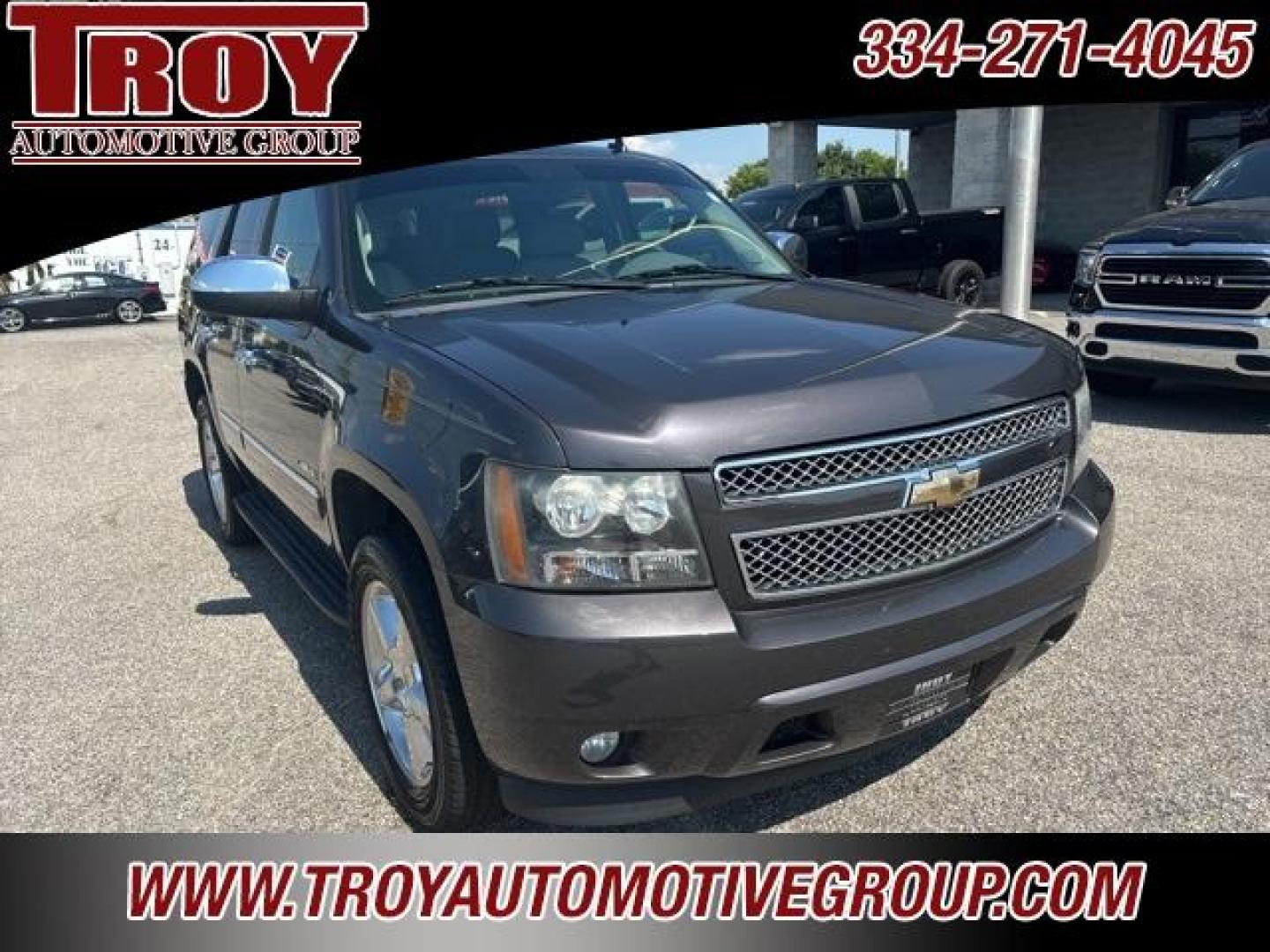 2011 Taupe Gray Metallic /Light Titanium/Dark Titanium Chevrolet Tahoe LTZ (1GNSCCE01BR) with an Vortec 5.3L V8 SFI Flex Fuel Iron Block engine, Automatic transmission, located at 6812 Atlanta Hwy, Montgomery, AL, 36117, (334) 271-4045, 32.382118, -86.178673 - Power Sunroof!!<br>TV/DVD!!<br>Rear Bucket Seats!!<br>Navigation!!<br>Tow Package!! - Photo#6