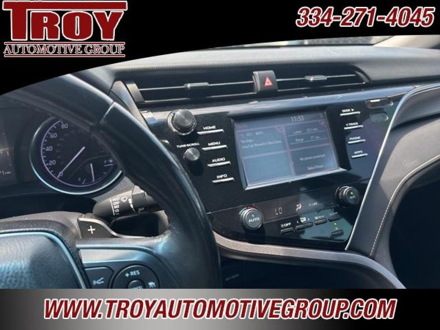 2018 Galactic Aqua Mica /Black Toyota Camry SE (4T1B11HK8JU) with an 2.5L I4 DOHC 16V engine, Automatic transmission, located at 6812 Atlanta Hwy, Montgomery, AL, 36117, (334) 271-4045, 32.382118, -86.178673 - SE with Black Leather<br> - Photo#44