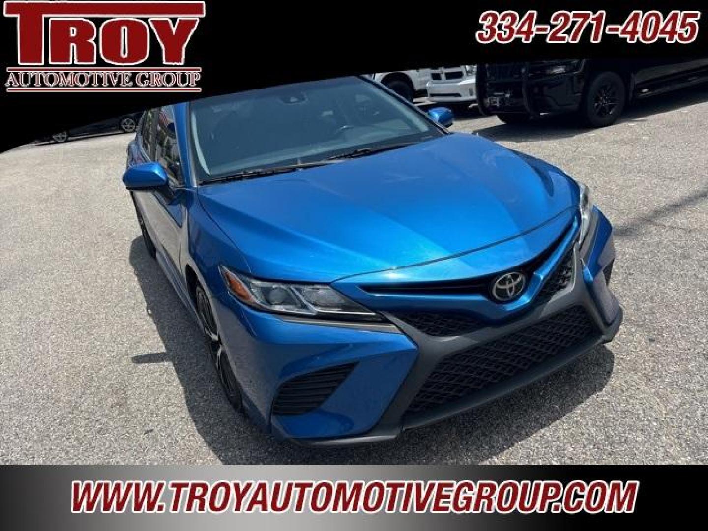 2018 Galactic Aqua Mica /Black Toyota Camry SE (4T1B11HK8JU) with an 2.5L I4 DOHC 16V engine, Automatic transmission, located at 6812 Atlanta Hwy, Montgomery, AL, 36117, (334) 271-4045, 32.382118, -86.178673 - SE with Black Leather<br> - Photo#7