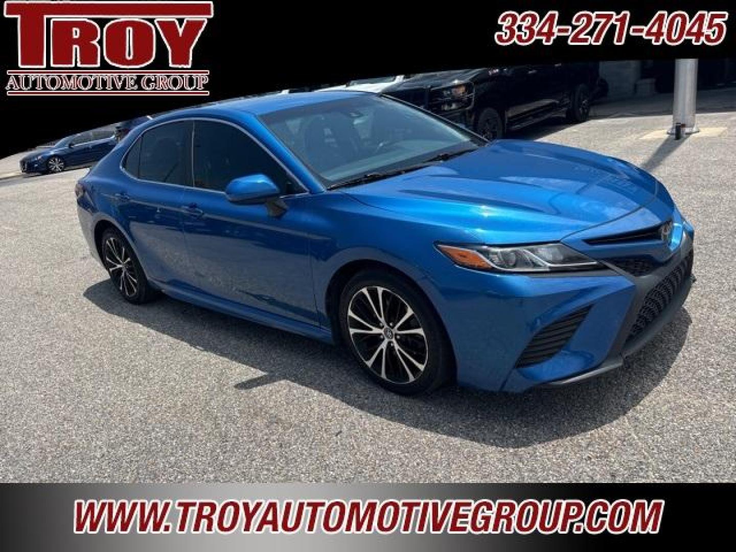 2018 Galactic Aqua Mica /Black Toyota Camry SE (4T1B11HK8JU) with an 2.5L I4 DOHC 16V engine, Automatic transmission, located at 6812 Atlanta Hwy, Montgomery, AL, 36117, (334) 271-4045, 32.382118, -86.178673 - SE with Black Leather<br> - Photo#8