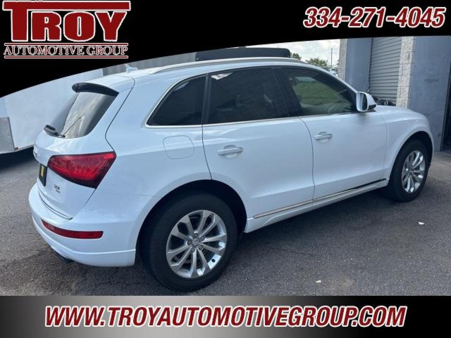 2015 Glacier White Metallic /Pistachio Beige Audi Q5 2.0T Premium Plus (WA1CFAFP4FA) with an 2.0L 4-Cylinder TFSI engine, Automatic transmission, located at 6812 Atlanta Hwy, Montgomery, AL, 36117, (334) 271-4045, 32.382118, -86.178673 - Recent Arrival!<br><br>Glacier White Metallic 2015 Audi Q5 2.0T Premium Plus quattro quattro 2.0L 4-Cylinder TFSI 8-Speed Automatic with Tiptronic<br><br>Financing Available---Top Value for Trades.<br><br>20/28 City/Highway MPG<br><br><br>Awards:<br> * 2015 IIHS Top Safety Pick+ * 2015 KBB.com 10 - Photo#6