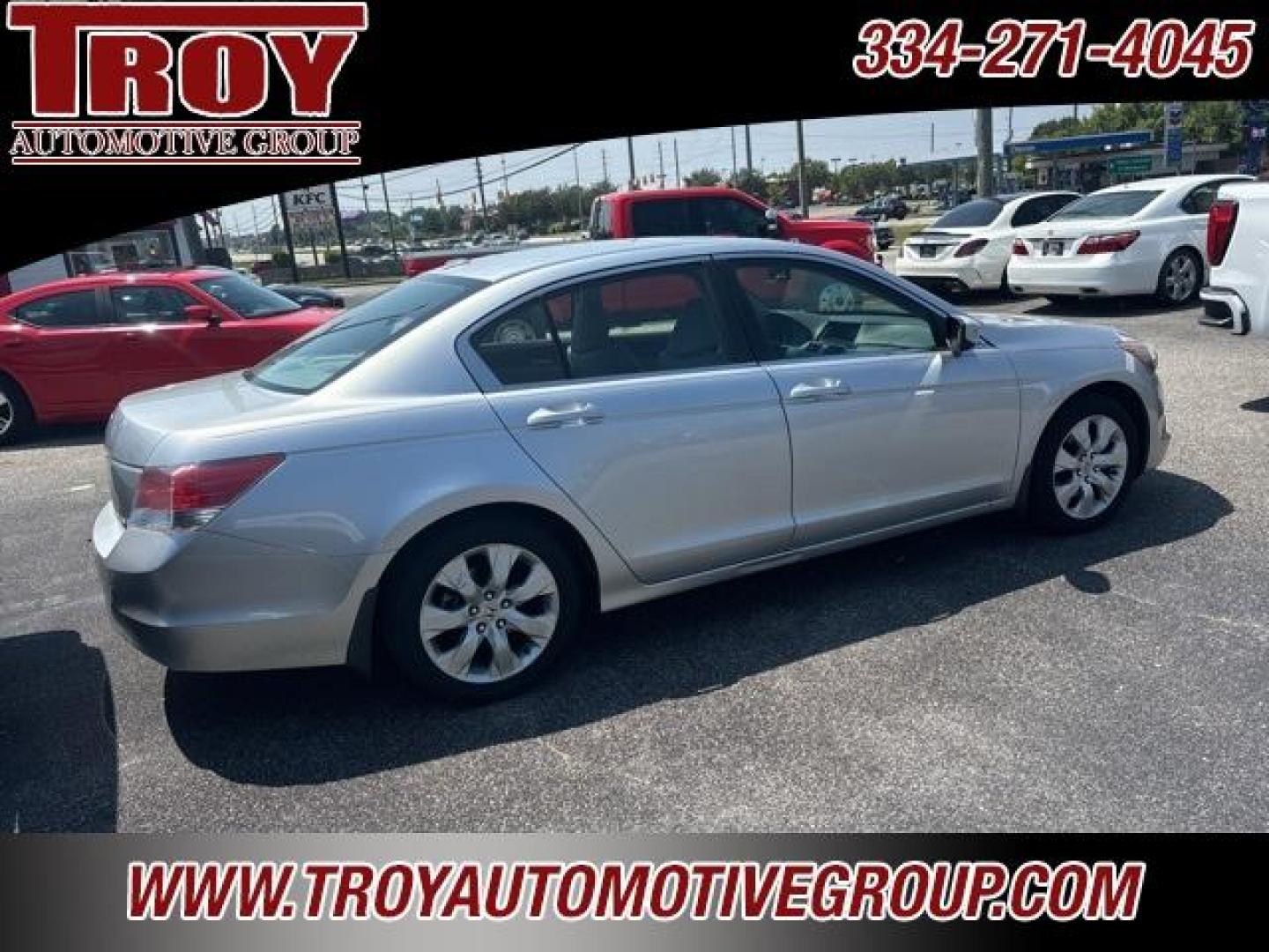 2009 Alabaster Silver Metallic /Gray Honda Accord EX-L (1HGCP26829A) with an 2.4L I4 DOHC i-VTEC 16V engine, Automatic transmission, located at 6812 Atlanta Hwy, Montgomery, AL, 36117, (334) 271-4045, 32.382118, -86.178673 - 1-Owner!!<br>3-Keys!! - Photo#10