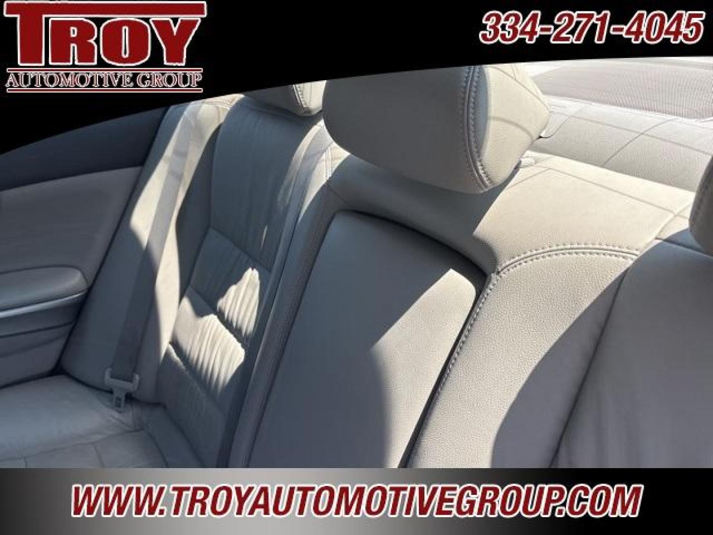 2009 Alabaster Silver Metallic /Gray Honda Accord EX-L (1HGCP26829A) with an 2.4L I4 DOHC i-VTEC 16V engine, Automatic transmission, located at 6812 Atlanta Hwy, Montgomery, AL, 36117, (334) 271-4045, 32.382118, -86.178673 - 1-Owner!!<br>3-Keys!! - Photo#20