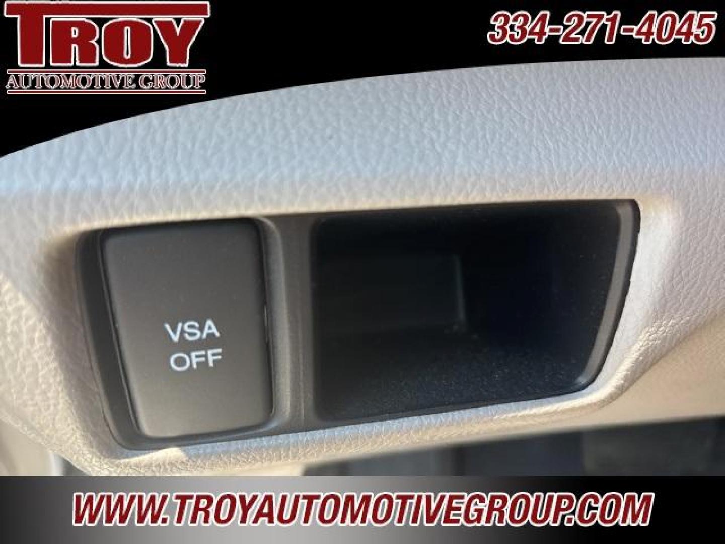 2009 Alabaster Silver Metallic /Gray Honda Accord EX-L (1HGCP26829A) with an 2.4L I4 DOHC i-VTEC 16V engine, Automatic transmission, located at 6812 Atlanta Hwy, Montgomery, AL, 36117, (334) 271-4045, 32.382118, -86.178673 - 1-Owner!!<br>3-Keys!! - Photo#37