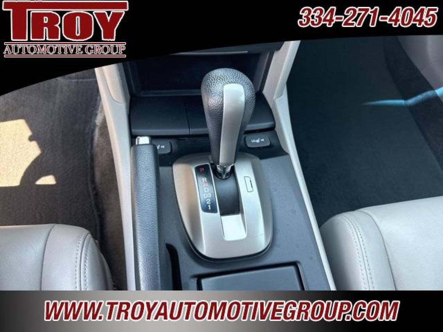 2009 Alabaster Silver Metallic /Gray Honda Accord EX-L (1HGCP26829A) with an 2.4L I4 DOHC i-VTEC 16V engine, Automatic transmission, located at 6812 Atlanta Hwy, Montgomery, AL, 36117, (334) 271-4045, 32.382118, -86.178673 - 1-Owner!!<br>3-Keys!! - Photo#41