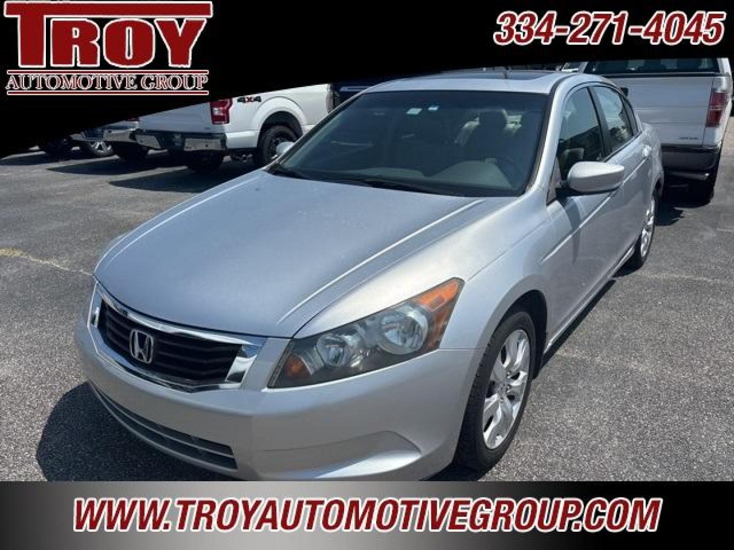 2009 Alabaster Silver Metallic /Gray Honda Accord EX-L (1HGCP26829A) with an 2.4L I4 DOHC i-VTEC 16V engine, Automatic transmission, located at 6812 Atlanta Hwy, Montgomery, AL, 36117, (334) 271-4045, 32.382118, -86.178673 - 1-Owner!!<br>3-Keys!! - Photo#4