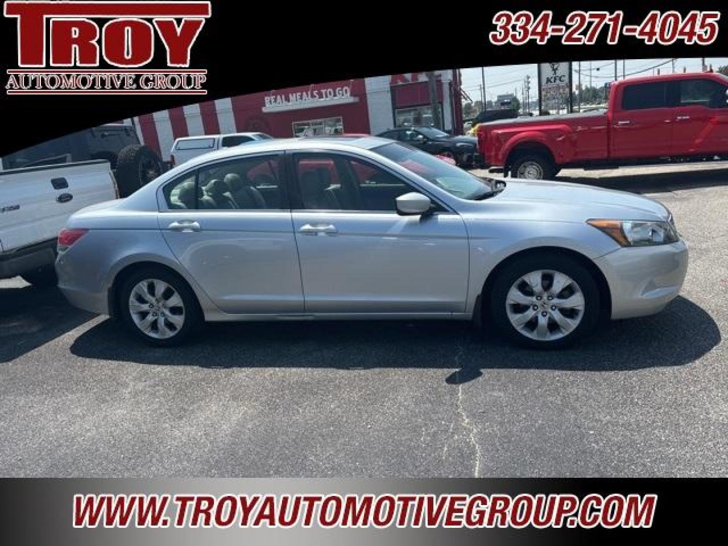 2009 Alabaster Silver Metallic /Gray Honda Accord EX-L (1HGCP26829A) with an 2.4L I4 DOHC i-VTEC 16V engine, Automatic transmission, located at 6812 Atlanta Hwy, Montgomery, AL, 36117, (334) 271-4045, 32.382118, -86.178673 - 1-Owner!!<br>3-Keys!! - Photo#8