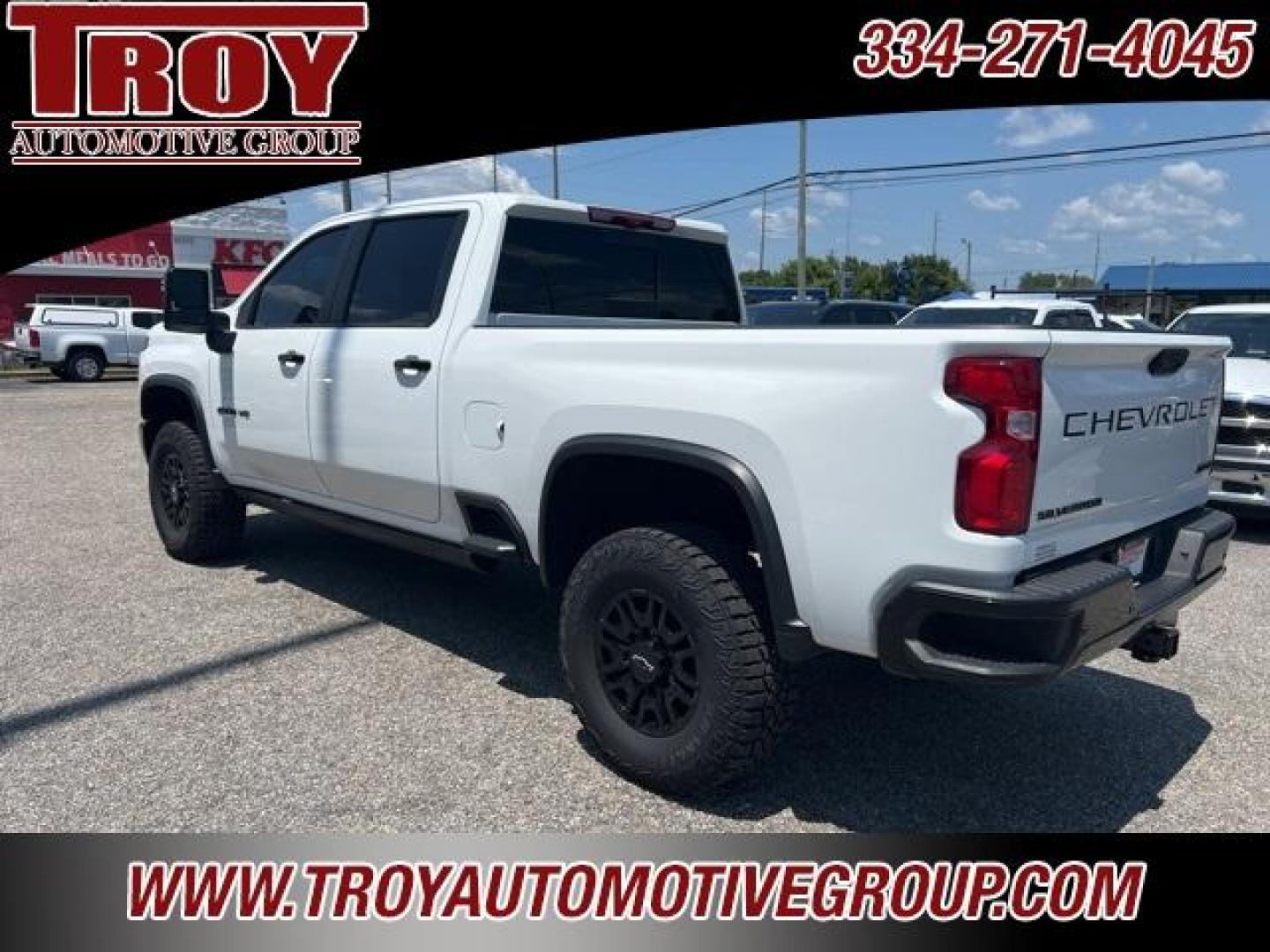 2024 Summit White /Jet Black/Graystone Chevrolet Silverado 2500HD ZR2 (1GC4YYEY3RF) with an Duramax 6.6L V8 Turbodiesel engine, Automatic transmission, located at 6812 Atlanta Hwy, Montgomery, AL, 36117, (334) 271-4045, 32.382118, -86.178673 - 2024' Chevrolet 2500HD Silverado ZR-2 Crew Cab 4x4, Summit White with Graystone Leather Interior, 6.6Ltr Duramax Turbo Diesel, Allison Automatic Trans, Power Retractable Assist Steps, Technology Pkg, Heads up Display, Adaptive Cruise, Power Sunroof, Dark Essentials Pkg, Gooseneck/5th Wheel Prep Pkg, - Photo#0