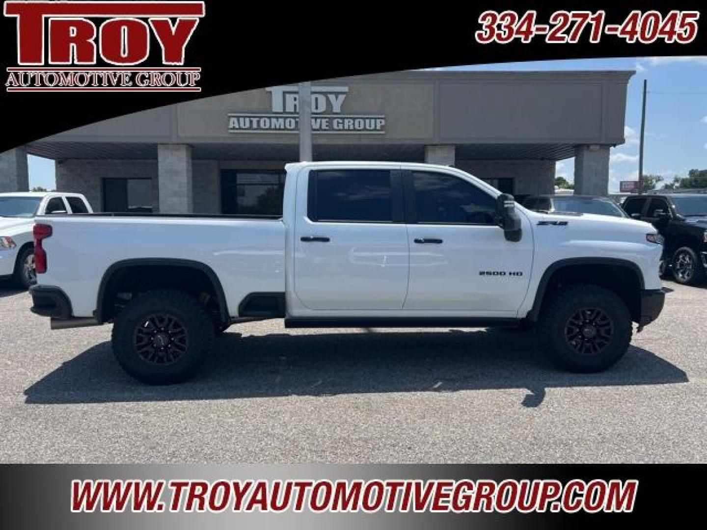 2024 Summit White /Jet Black/Graystone Chevrolet Silverado 2500HD ZR2 (1GC4YYEY3RF) with an Duramax 6.6L V8 Turbodiesel engine, Automatic transmission, located at 6812 Atlanta Hwy, Montgomery, AL, 36117, (334) 271-4045, 32.382118, -86.178673 - 2024' Chevrolet 2500HD Silverado ZR-2 Crew Cab 4x4, Summit White with Graystone Leather Interior, 6.6Ltr Duramax Turbo Diesel, Allison Automatic Trans, Power Retractable Assist Steps, Technology Pkg, Heads up Display, Adaptive Cruise, Power Sunroof, Dark Essentials Pkg, Gooseneck/5th Wheel Prep Pkg, - Photo#9