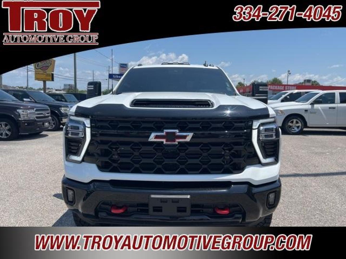 2024 Summit White /Jet Black/Graystone Chevrolet Silverado 2500HD ZR2 (1GC4YYEY3RF) with an Duramax 6.6L V8 Turbodiesel engine, Automatic transmission, located at 6812 Atlanta Hwy, Montgomery, AL, 36117, (334) 271-4045, 32.382118, -86.178673 - 2024' Chevrolet 2500HD Silverado ZR-2 Crew Cab 4x4, Summit White with Graystone Leather Interior, 6.6Ltr Duramax Turbo Diesel, Allison Automatic Trans, Power Retractable Assist Steps, Technology Pkg, Heads up Display, Adaptive Cruise, Power Sunroof, Dark Essentials Pkg, Gooseneck/5th Wheel Prep Pkg, - Photo#3