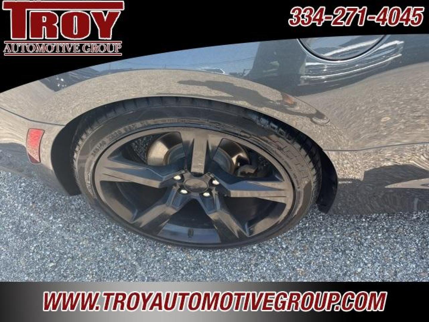 2018 Nightfall Gray Metallic /Jet Black Chevrolet Camaro 1LT (1G1FB1RS1J0) with an 3.6L V6 DI engine, Automatic transmission, located at 6812 Atlanta Hwy, Montgomery, AL, 36117, (334) 271-4045, 32.382118, -86.178673 - RS Package!!<br>Power Sunroof!!<br>20 Wheels!! - Photo#18