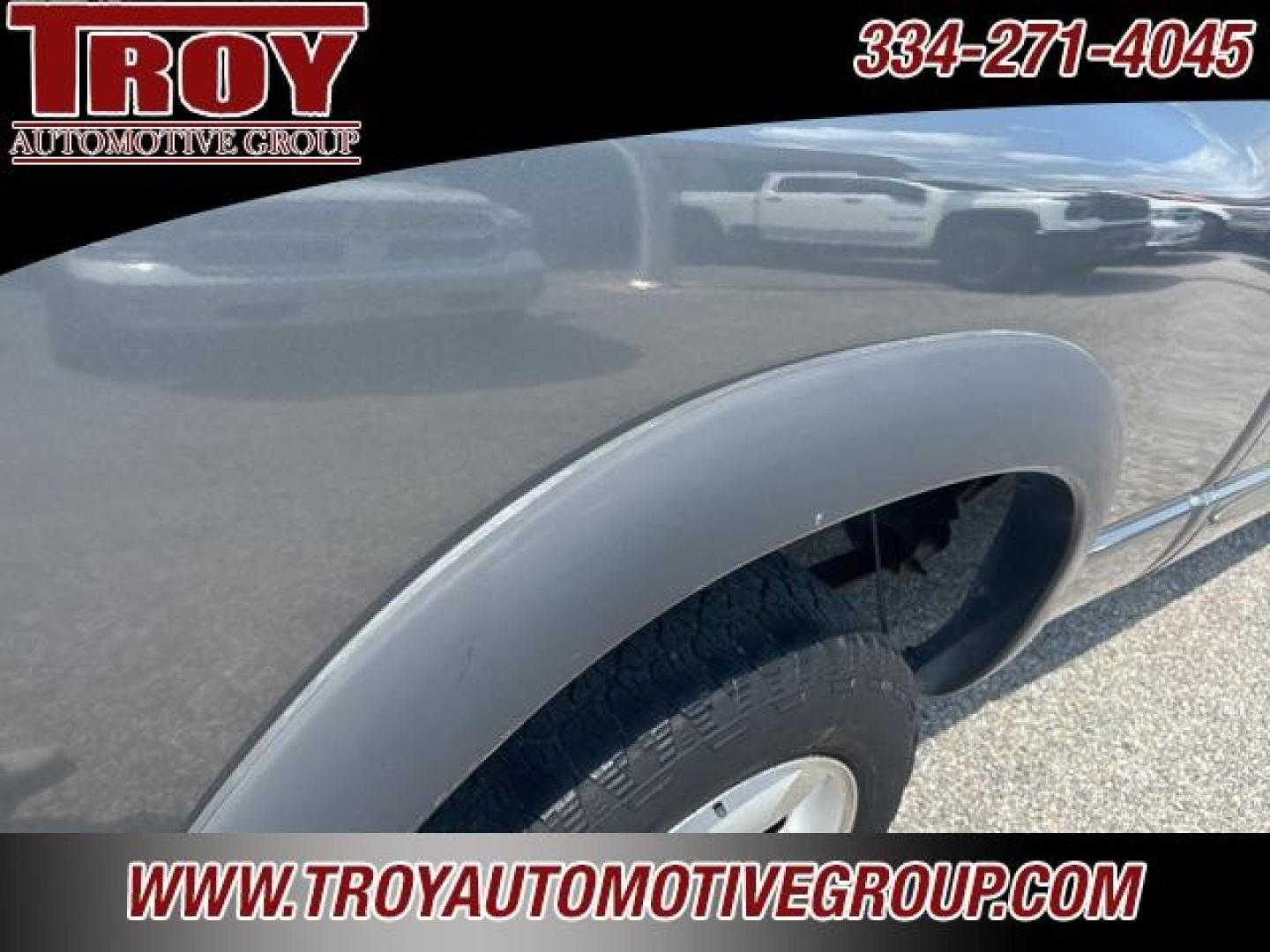 2006 Mineral Gray Metallic Clearcoat /Medium Slate Gray Dodge Ram 1500 SLT (1D7HU18N16S) with an Magnum 4.7L V8 engine, Automatic transmission, located at 6812 Atlanta Hwy, Montgomery, AL, 36117, (334) 271-4045, 32.382118, -86.178673 - Photo#14