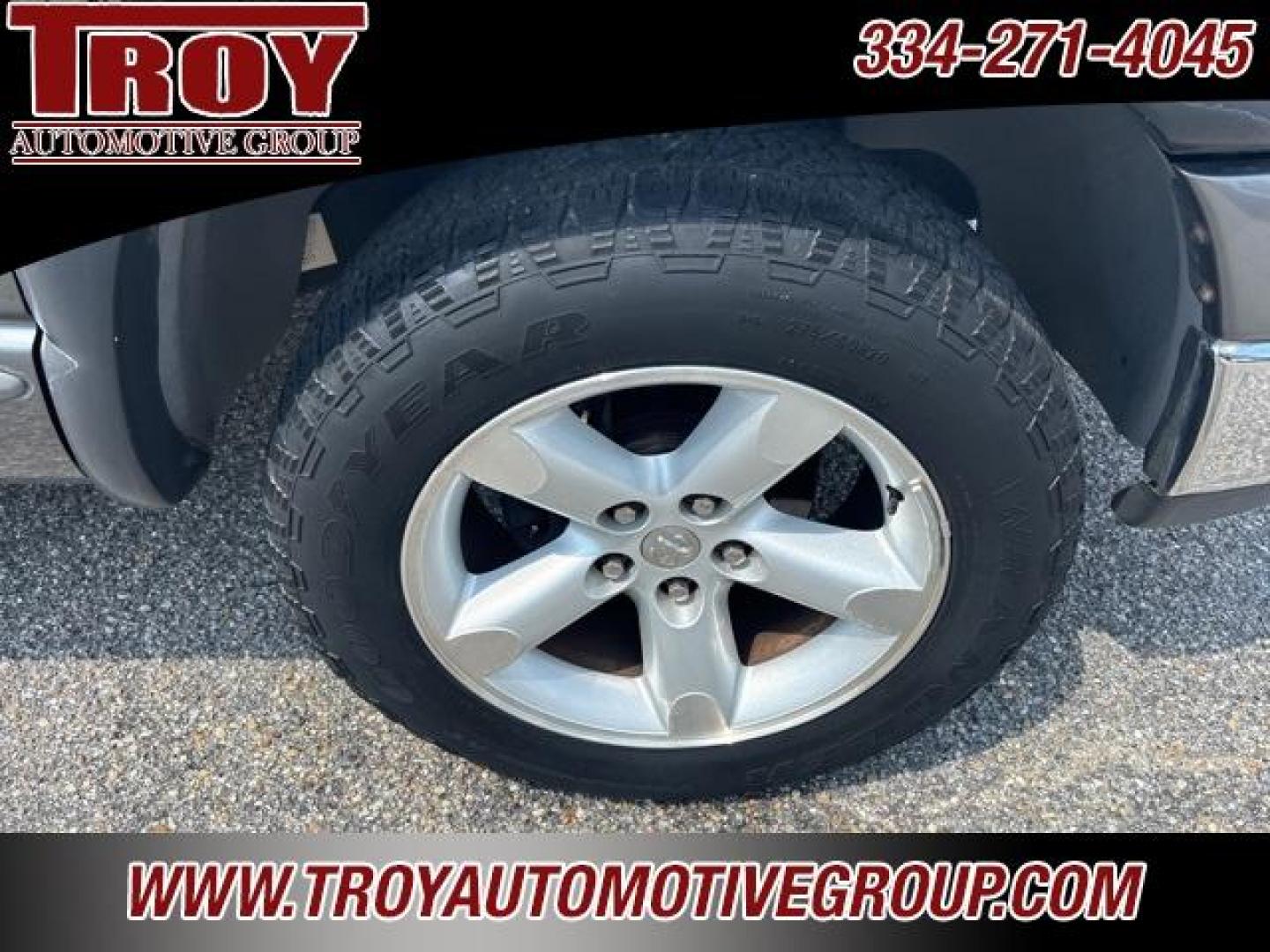 2006 Mineral Gray Metallic Clearcoat /Medium Slate Gray Dodge Ram 1500 SLT (1D7HU18N16S) with an Magnum 4.7L V8 engine, Automatic transmission, located at 6812 Atlanta Hwy, Montgomery, AL, 36117, (334) 271-4045, 32.382118, -86.178673 - Photo#16