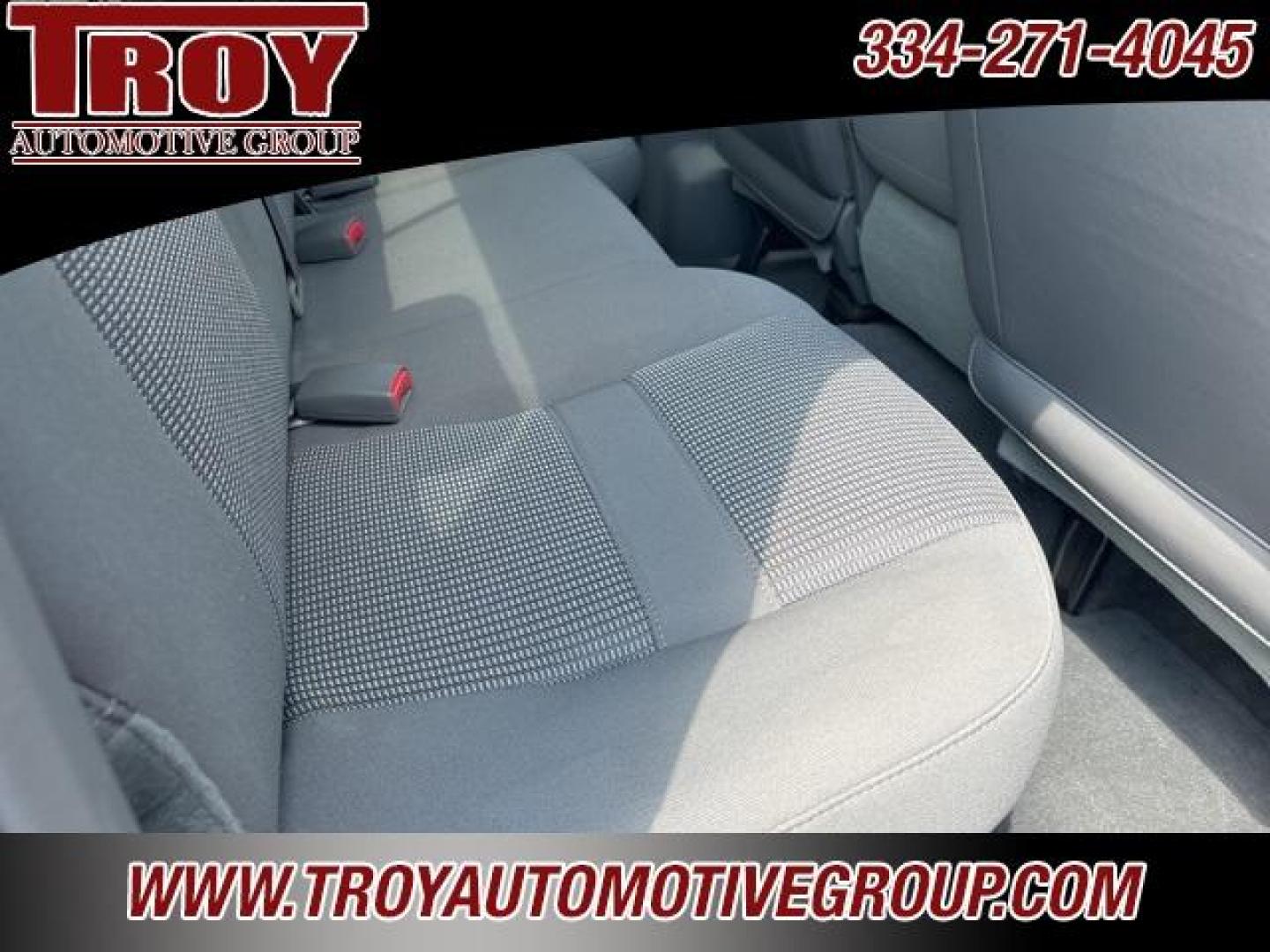 2006 Mineral Gray Metallic Clearcoat /Medium Slate Gray Dodge Ram 1500 SLT (1D7HU18N16S) with an Magnum 4.7L V8 engine, Automatic transmission, located at 6812 Atlanta Hwy, Montgomery, AL, 36117, (334) 271-4045, 32.382118, -86.178673 - Photo#23