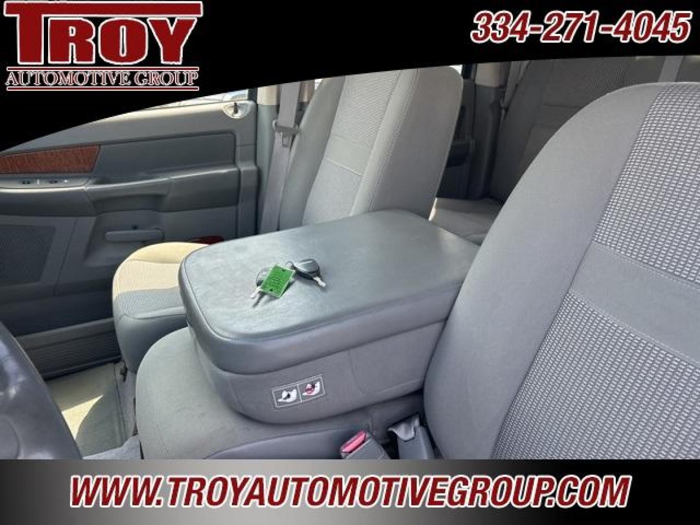 2006 Mineral Gray Metallic Clearcoat /Medium Slate Gray Dodge Ram 1500 SLT (1D7HU18N16S) with an Magnum 4.7L V8 engine, Automatic transmission, located at 6812 Atlanta Hwy, Montgomery, AL, 36117, (334) 271-4045, 32.382118, -86.178673 - Photo#44