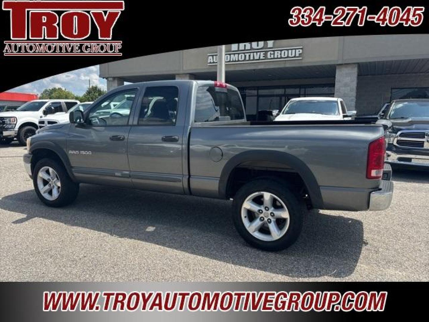 2006 Mineral Gray Metallic Clearcoat /Medium Slate Gray Dodge Ram 1500 SLT (1D7HU18N16S) with an Magnum 4.7L V8 engine, Automatic transmission, located at 6812 Atlanta Hwy, Montgomery, AL, 36117, (334) 271-4045, 32.382118, -86.178673 - Photo#8