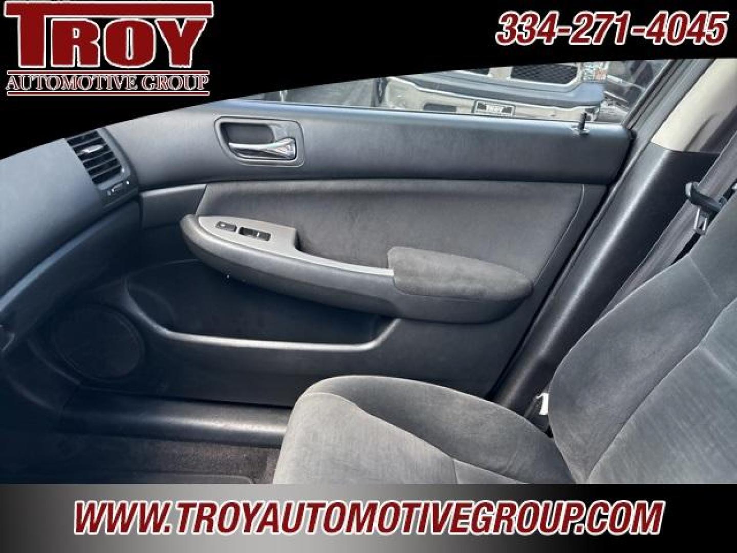 2007 Alabaster Silver Metallic /Black Honda Accord (1HGCM56727A) with an 2.4L I4 DOHC i-VTEC 16V engine, Automatic transmission, located at 6812 Atlanta Hwy, Montgomery, AL, 36117, (334) 271-4045, 32.382118, -86.178673 - Alabaster Silver Metallic 2007 Honda Accord FWD 2.4L I4 DOHC i-VTEC 16V 5-Speed Automatic with Overdrive<br><br>Financing Available---Top Value for Trades.<br><br>Odometer is 7805 miles below market average! 24/34 City/Highway MPG<br><br><br>Awards:<br> * 2007 KBB.com Best Resale Value Awards<br>Fo - Photo#40