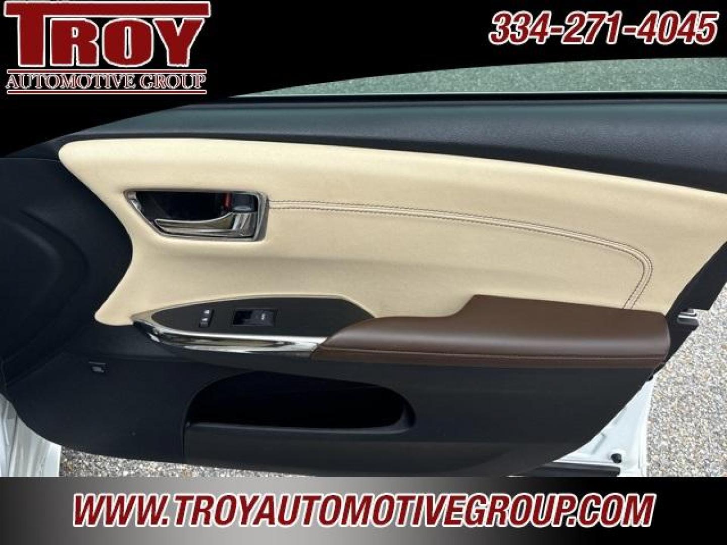 2017 Blizzard Pearl /Almond Toyota Avalon (4T1BK1EB3HU) with an 3.5L V6 DOHC Dual VVT-i 24V engine, Automatic transmission, located at 6812 Atlanta Hwy, Montgomery, AL, 36117, (334) 271-4045, 32.382118, -86.178673 - White 2017 Toyota Avalon FWD 3.5L V6 DOHC Dual VVT-i 24V 6-Speed Automatic ECT-i<br><br>Financing Available---Top Value for Trades.<br><br>Odometer is 25467 miles below market average! 21/30 City/Highway MPG<br><br><br>Awards:<br> * 2017 KBB.com 10 Most Awarded Brands * 2017 KBB.com Best Resale V - Photo#29