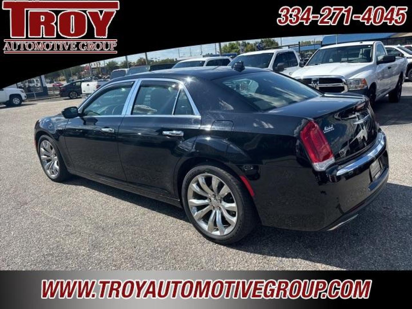 2020 Gloss Black /Black Chrysler 300 Touring (2C3CCAAGXLH) with an 3.6L V6 24V VVT engine, Automatic transmission, located at 6812 Atlanta Hwy, Montgomery, AL, 36117, (334) 271-4045, 32.382118, -86.178673 - Like New !! <br>20 Premium Wheels!! - Photo#15