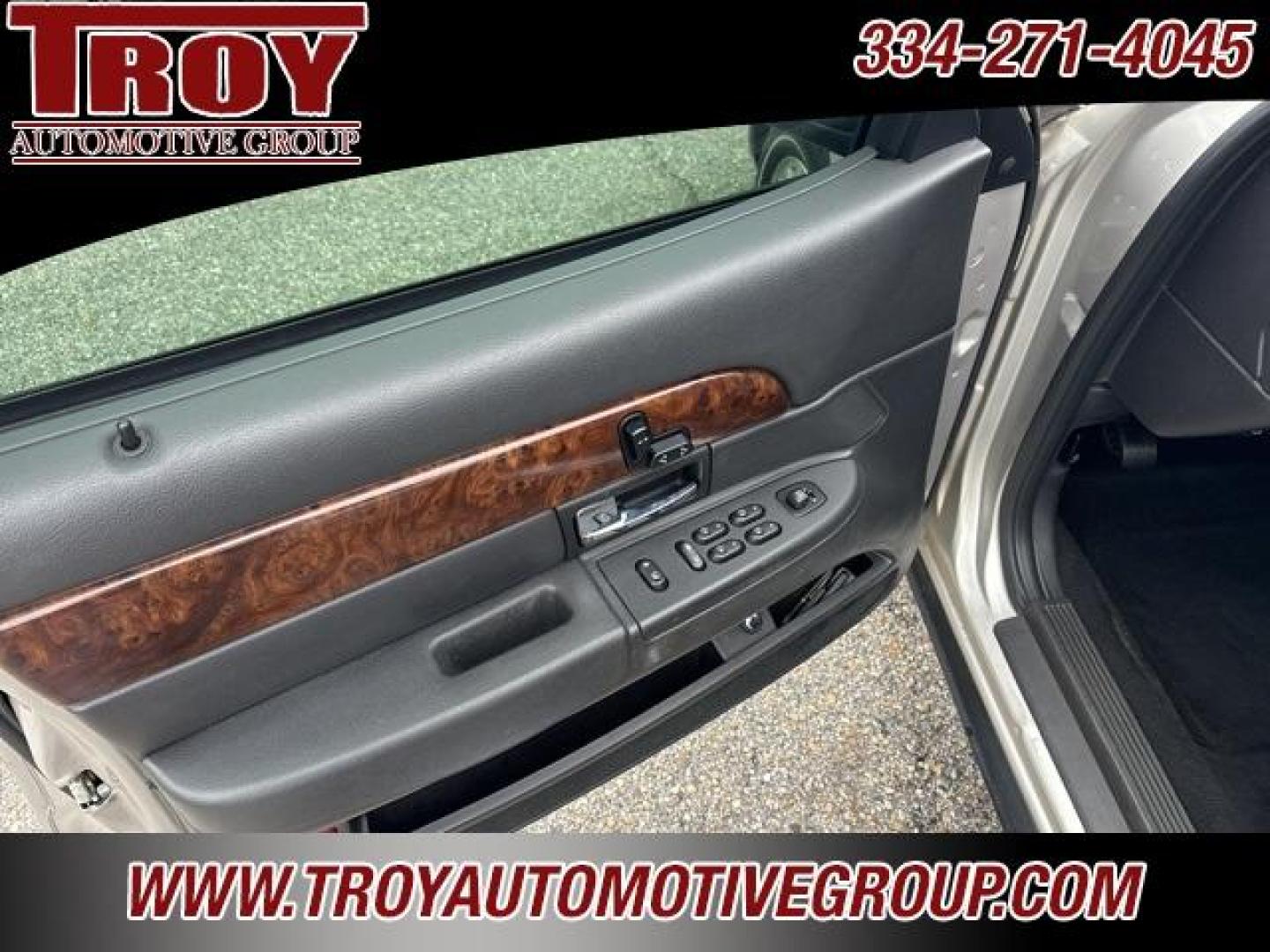 2006 Silver Birch Clearcoat Metallic /Charcoal Black Mercury Grand Marquis LS (2MEFM75W56X) with an 4.6L 8-Cylinder SFI Flex Fuel SOHC engine, Automatic transmission, located at 6812 Atlanta Hwy, Montgomery, AL, 36117, (334) 271-4045, 32.382118, -86.178673 - Recent Arrival!<br><br>Silver Birch Clearcoat Metallic 2006 Mercury Grand Marquis LS RWD 4.6L 8-Cylinder SFI Flex Fuel SOHC 4-Speed Automatic with Overdrive<br><br>Financing Available---Top Value for Trades. - Photo#27