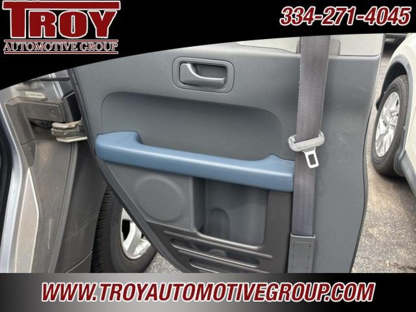 2004 Shoreline Mist Metallic /Gray Honda Element EX (5J6YH28554L) with an 2.4L I4 MPFI DOHC 16V i-VTEC engine, Automatic transmission, located at 6812 Atlanta Hwy, Montgomery, AL, 36117, (334) 271-4045, 32.382118, -86.178673 - 1-Owner!! - Photo#26