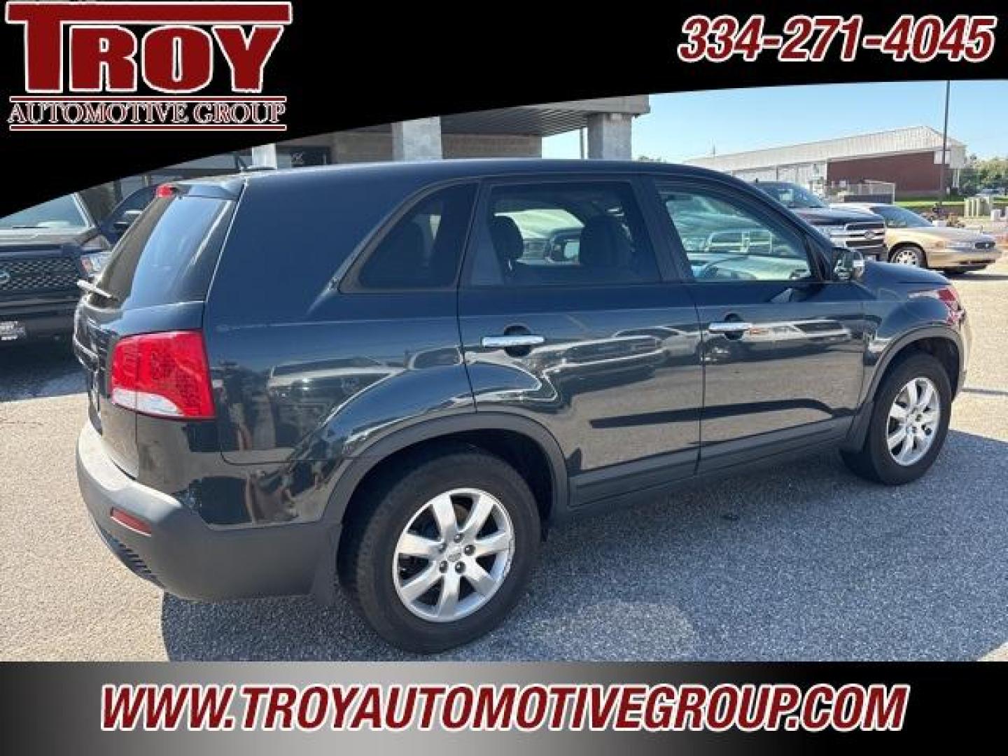 2013 Baltic Blue /Gray Kia Sorento LX (5XYKT4A19DG) with an 2.4L I4 MPI DOHC Dual CVVT engine, Automatic transmission, located at 6812 Atlanta Hwy, Montgomery, AL, 36117, (334) 271-4045, 32.382118, -86.178673 - Recent Arrival!<br>3rd Row Seat!!<br>Alloys!!<br><br>Baltic Blue 2013 Kia Sorento LX FWD 2.4L I4 MPI DOHC Dual CVVT 6-Speed Automatic with Sportmatic<br><br>Financing Available---Top Value for Trades.<br><br>21/30 City/Highway MPG<br><br><br>Awards:<br> * 2013 IIHS Top Safety Pick<br><br>Reviews:<b - Photo#9