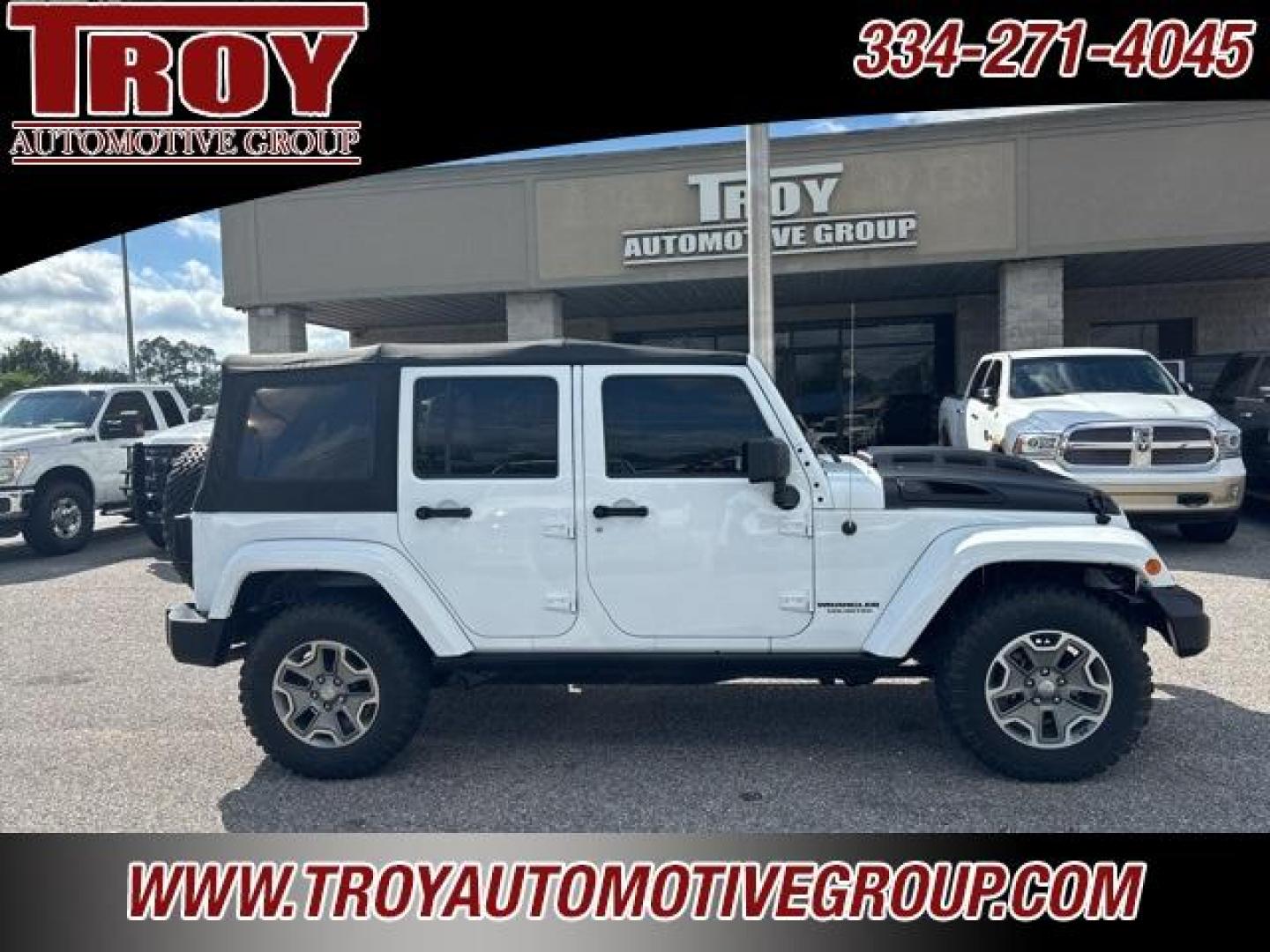 2017 Bright White Clearcoat /Dark Olive/Black Jeep Wrangler Unlimited Rubicon (1C4HJWFG5HL) with an 3.6L V6 24V VVT engine, Automatic transmission, located at 6812 Atlanta Hwy, Montgomery, AL, 36117, (334) 271-4045, 32.382118, -86.178673 - Only 59k!!<br>Saddle Leather Interior!!<br>Heated Seats!!<br>Tow Package!!<br>Alpine Premium Sound!!<br> - Photo#7