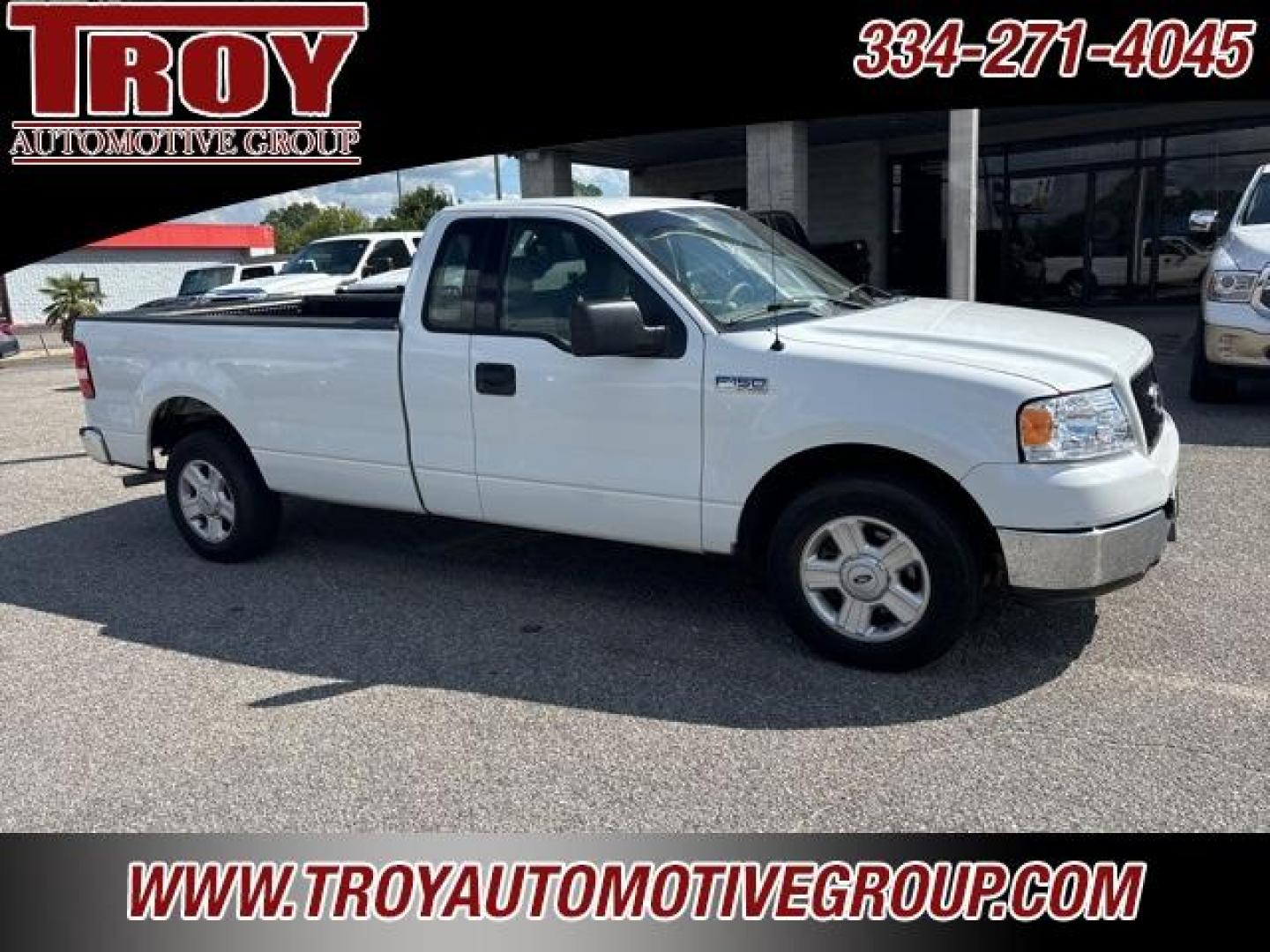 2004 Oxford White Clearcoat /Medium Parchment Ford F-150 XLT (1FTRF12W84N) with an 4.6L V8 EFI engine, Automatic transmission, located at 6812 Atlanta Hwy, Montgomery, AL, 36117, (334) 271-4045, 32.382118, -86.178673 - Alloy Wheels !!<br>Tow Package!!<br>Power Windows and Locks!! - Photo#9