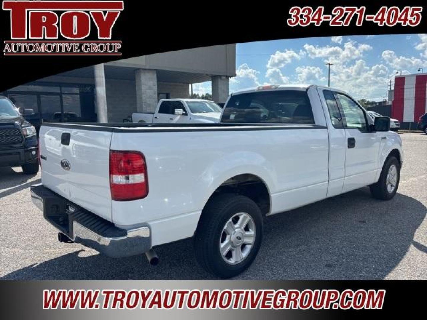 2004 Oxford White Clearcoat /Medium Parchment Ford F-150 XLT (1FTRF12W84N) with an 4.6L V8 EFI engine, Automatic transmission, located at 6812 Atlanta Hwy, Montgomery, AL, 36117, (334) 271-4045, 32.382118, -86.178673 - Alloy Wheels !!<br>Tow Package!!<br>Power Windows and Locks!! - Photo#11