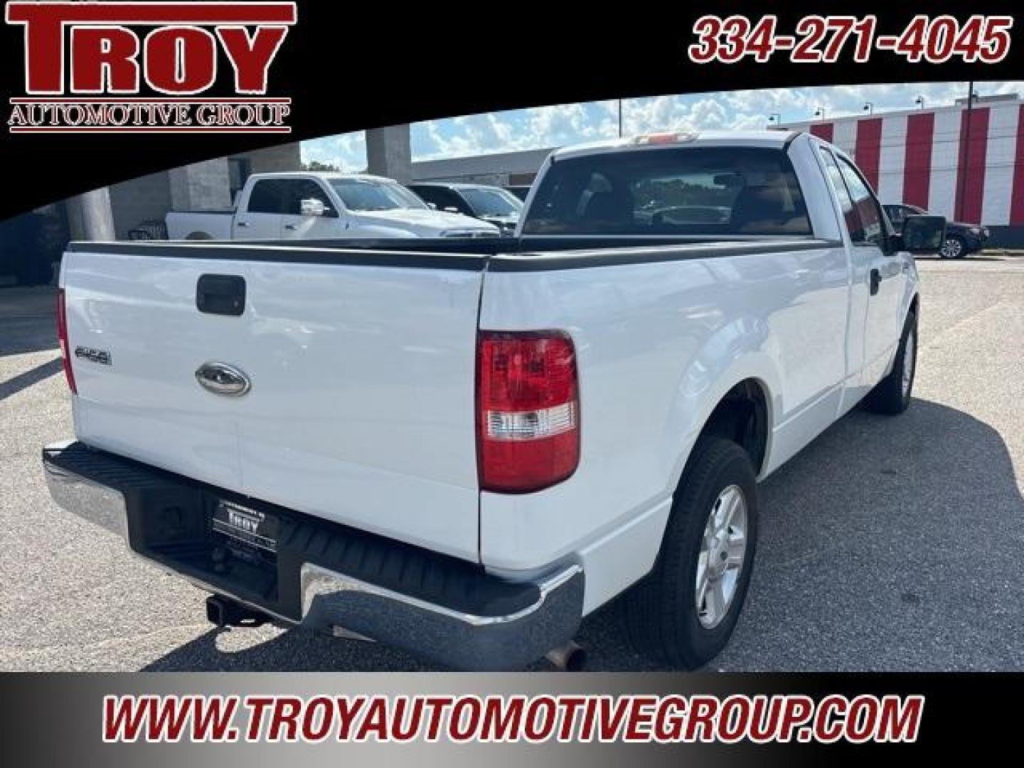 2004 Oxford White Clearcoat /Medium Parchment Ford F-150 XLT (1FTRF12W84N) with an 4.6L V8 EFI engine, Automatic transmission, located at 6812 Atlanta Hwy, Montgomery, AL, 36117, (334) 271-4045, 32.382118, -86.178673 - Alloy Wheels !!<br>Tow Package!!<br>Power Windows and Locks!! - Photo#12